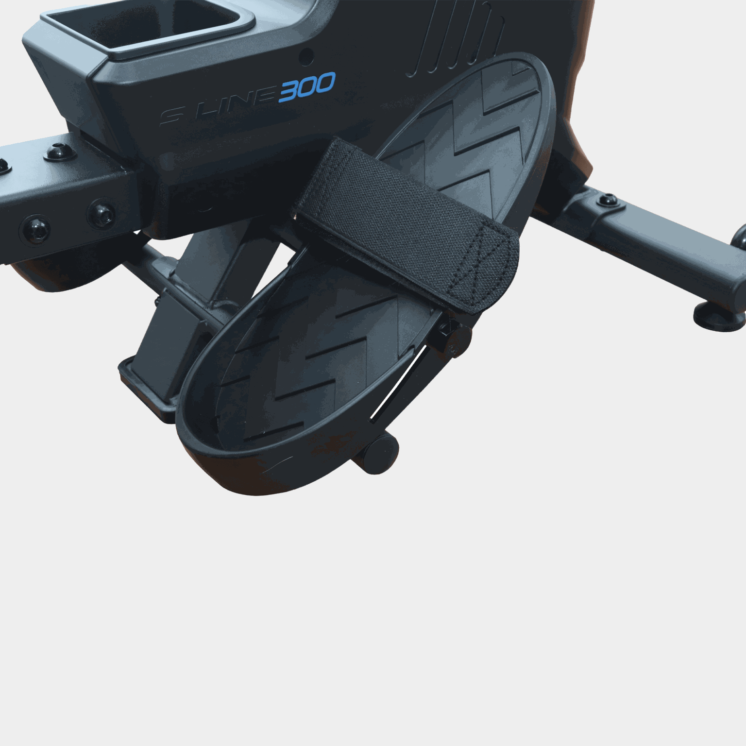 Máquina de remo Line 300 - preta