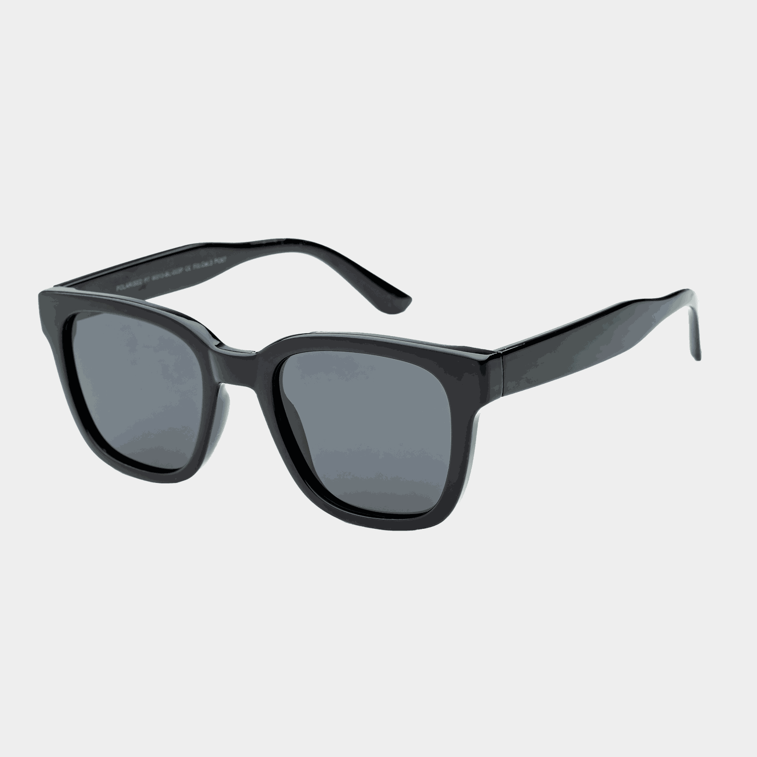 013 Waye Shiny Black Frame With Smoke Lens, solbriller, unisex - Svart