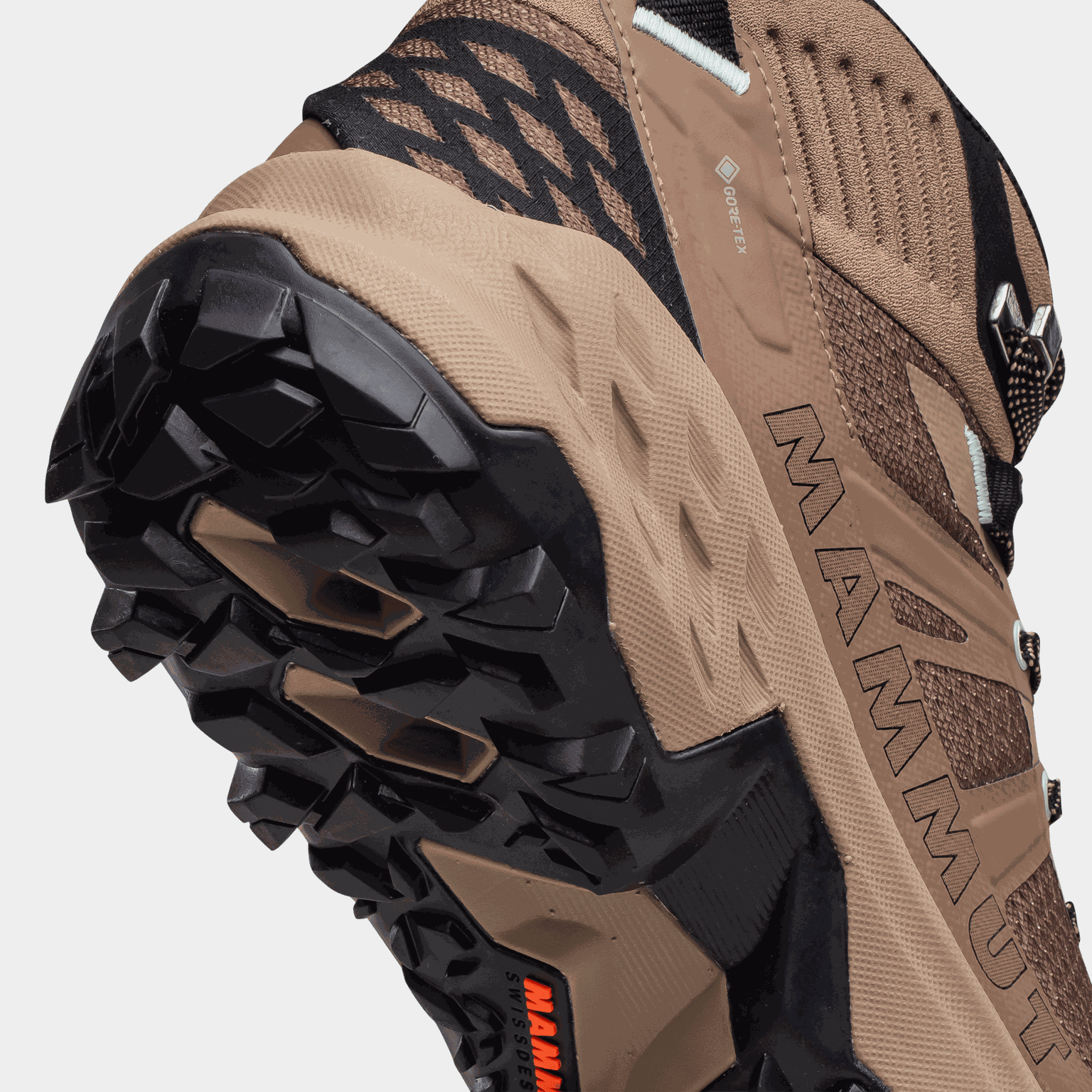 Sertig II Mid Gore-Tex, tursko dame - Brun