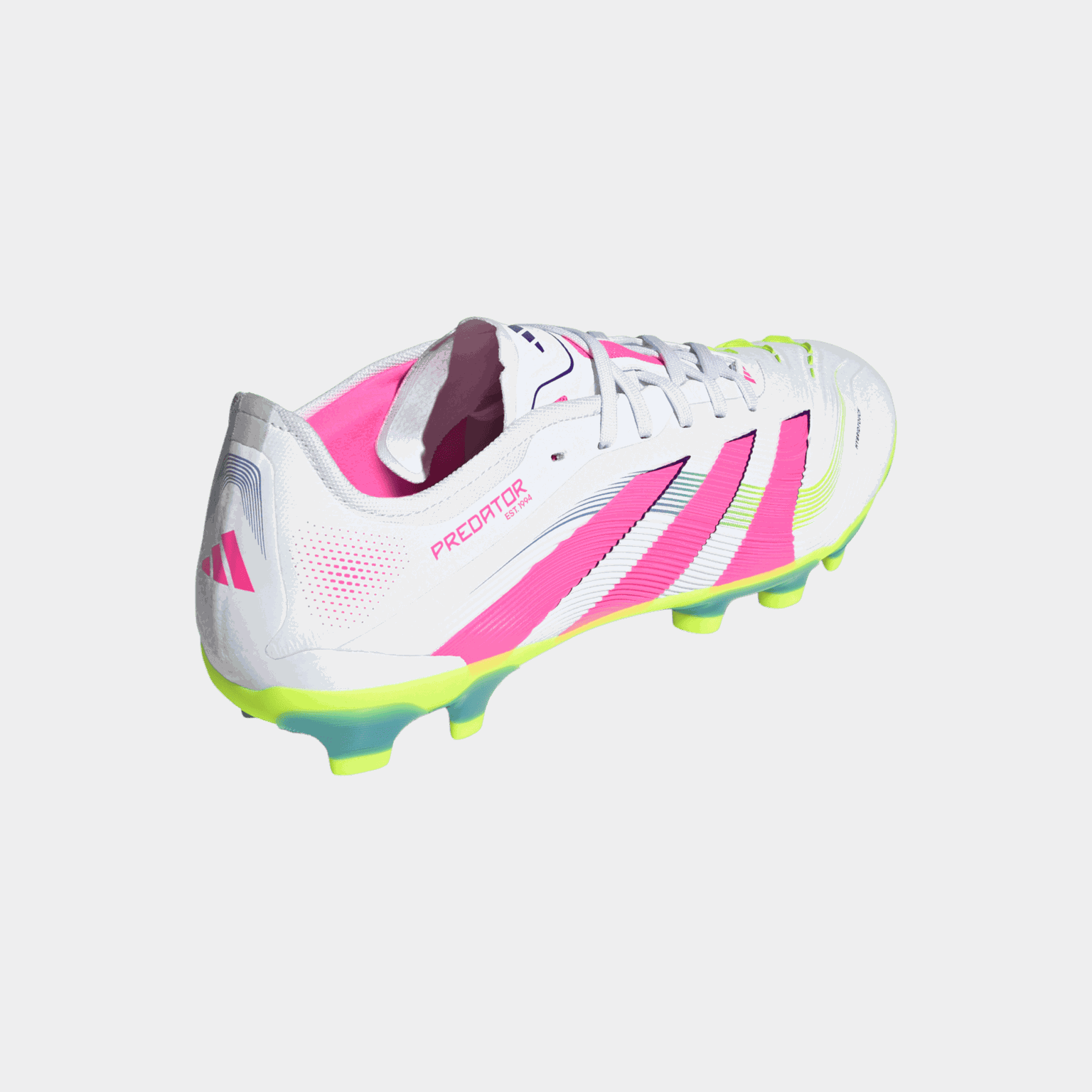 Predator Pro MG, chuteiras de futebol unissex para jogar em grama natural e artificial.