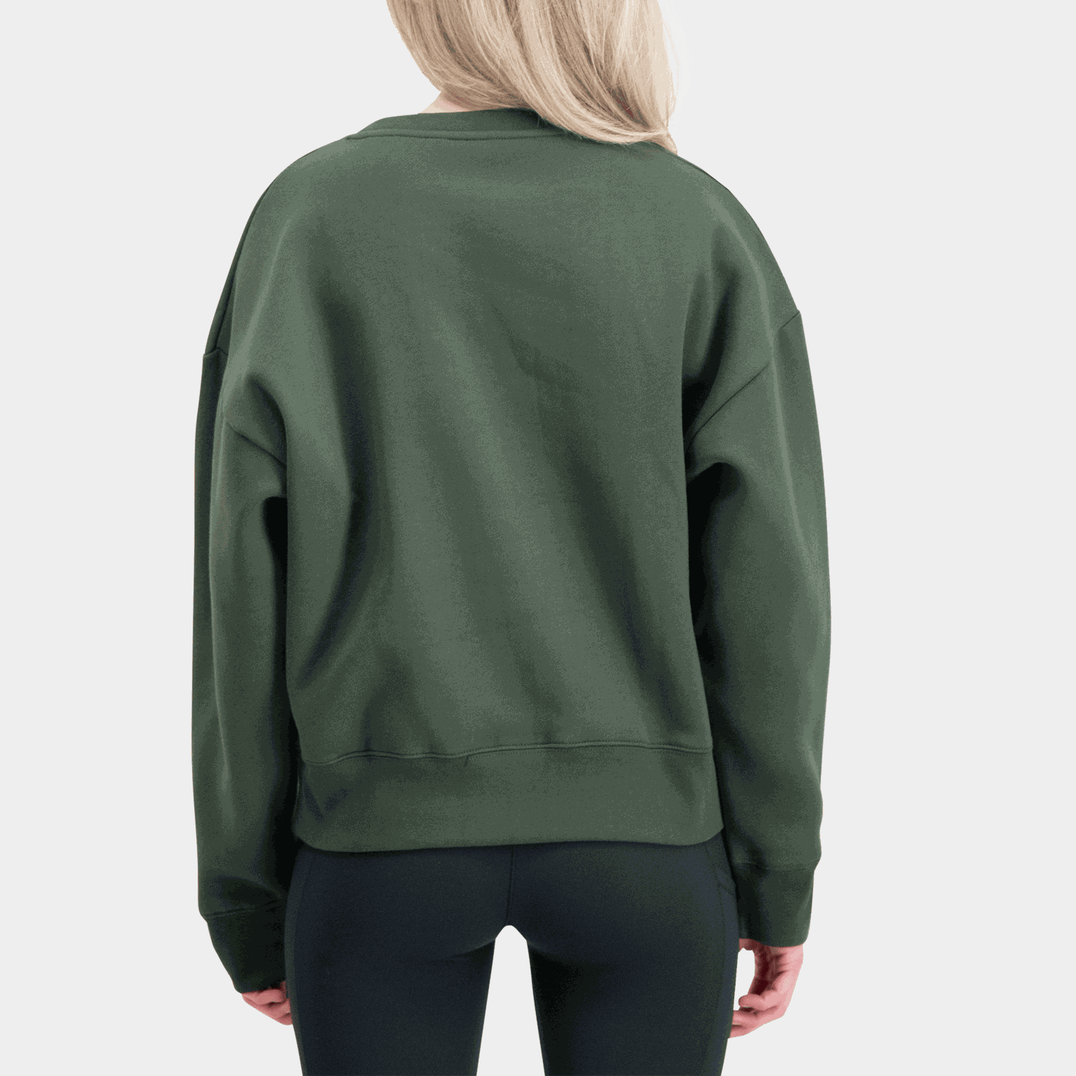 Női boyfriend pulóver, cseresznyepiros színben, kerek nyakkal.