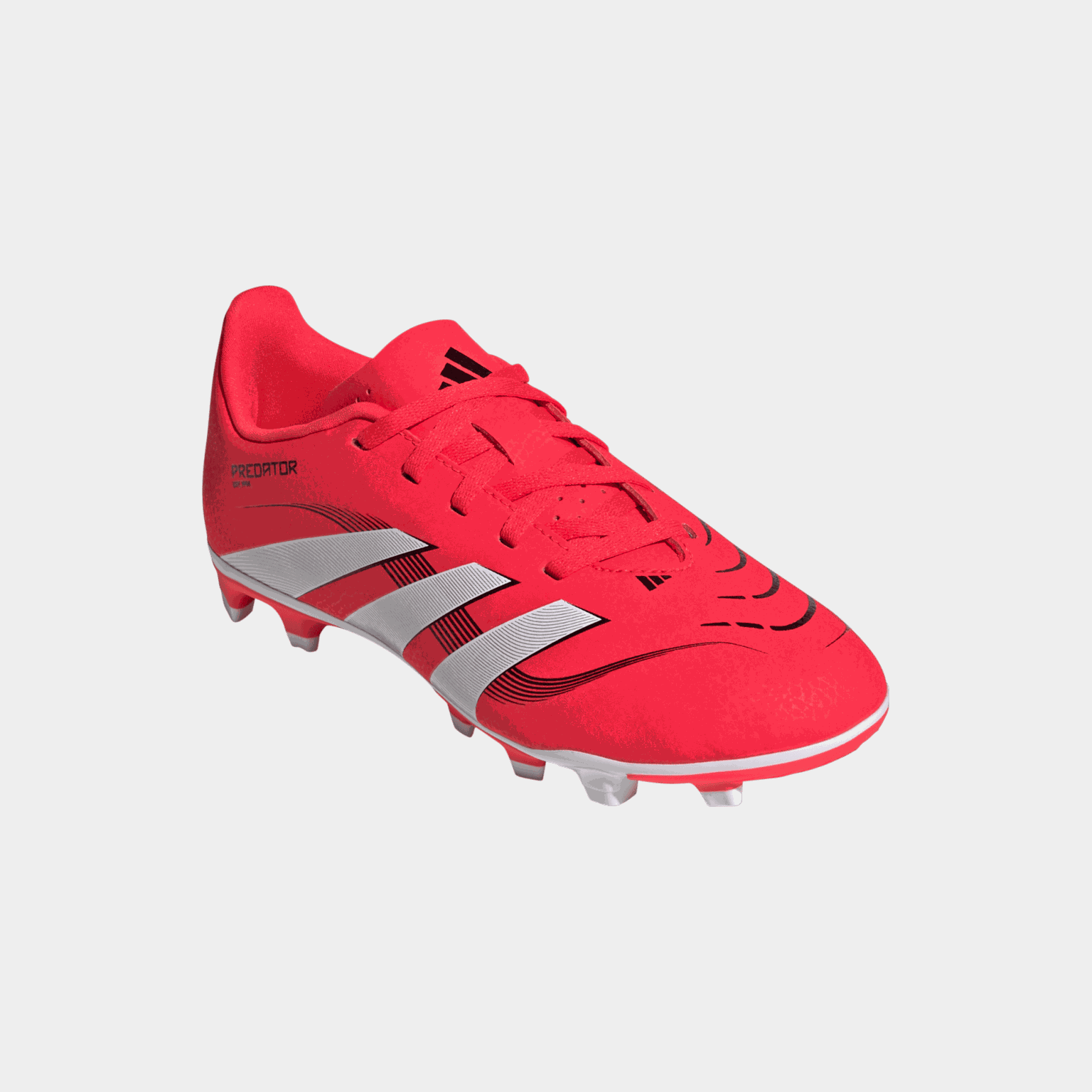 Predator Club FG/MG voetbalschoenen voor kinderen, ontworpen voor spelen op natuurgras en kunstgras.