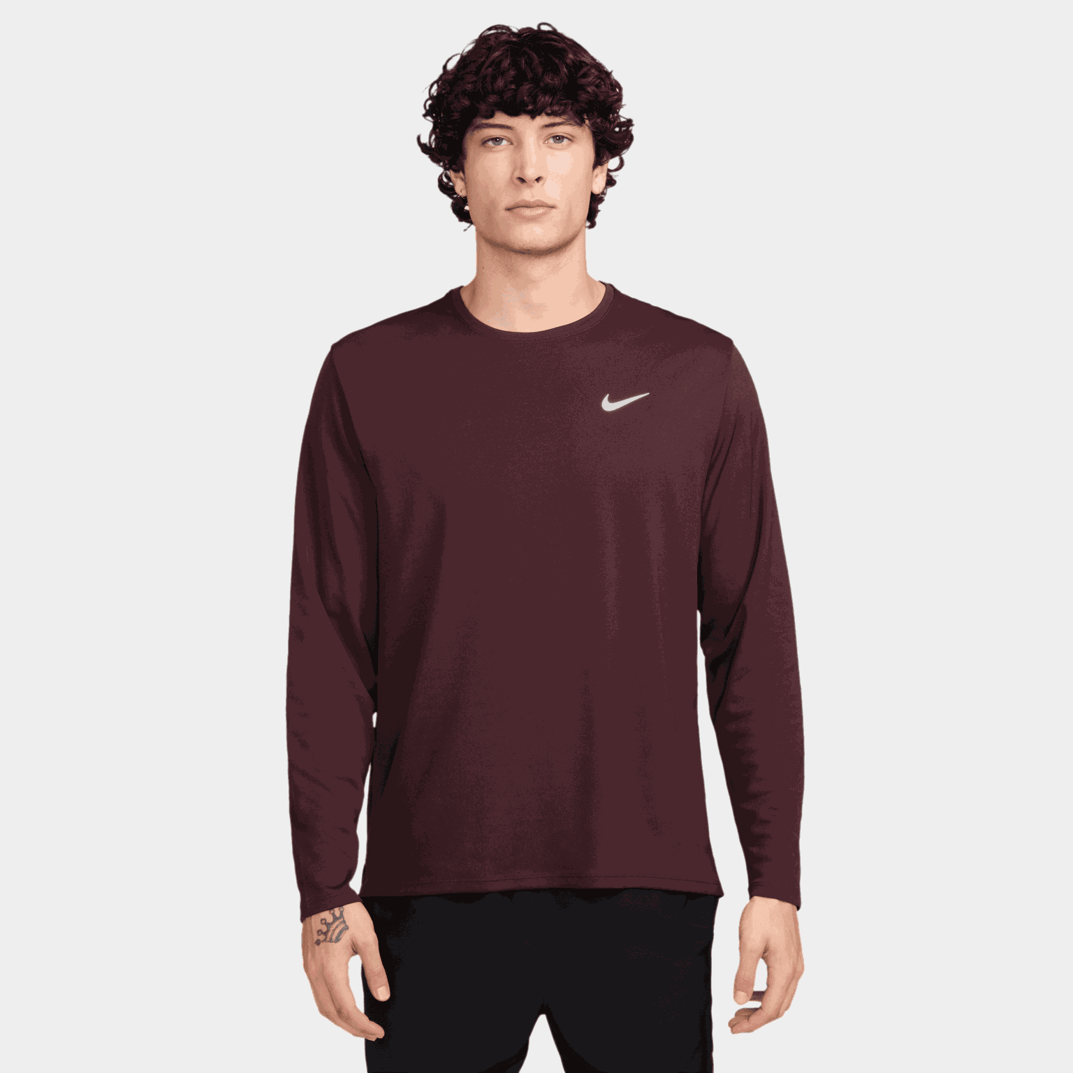  Męska koszulka treningowa Dri-FIT UV Miler z długim rękawem