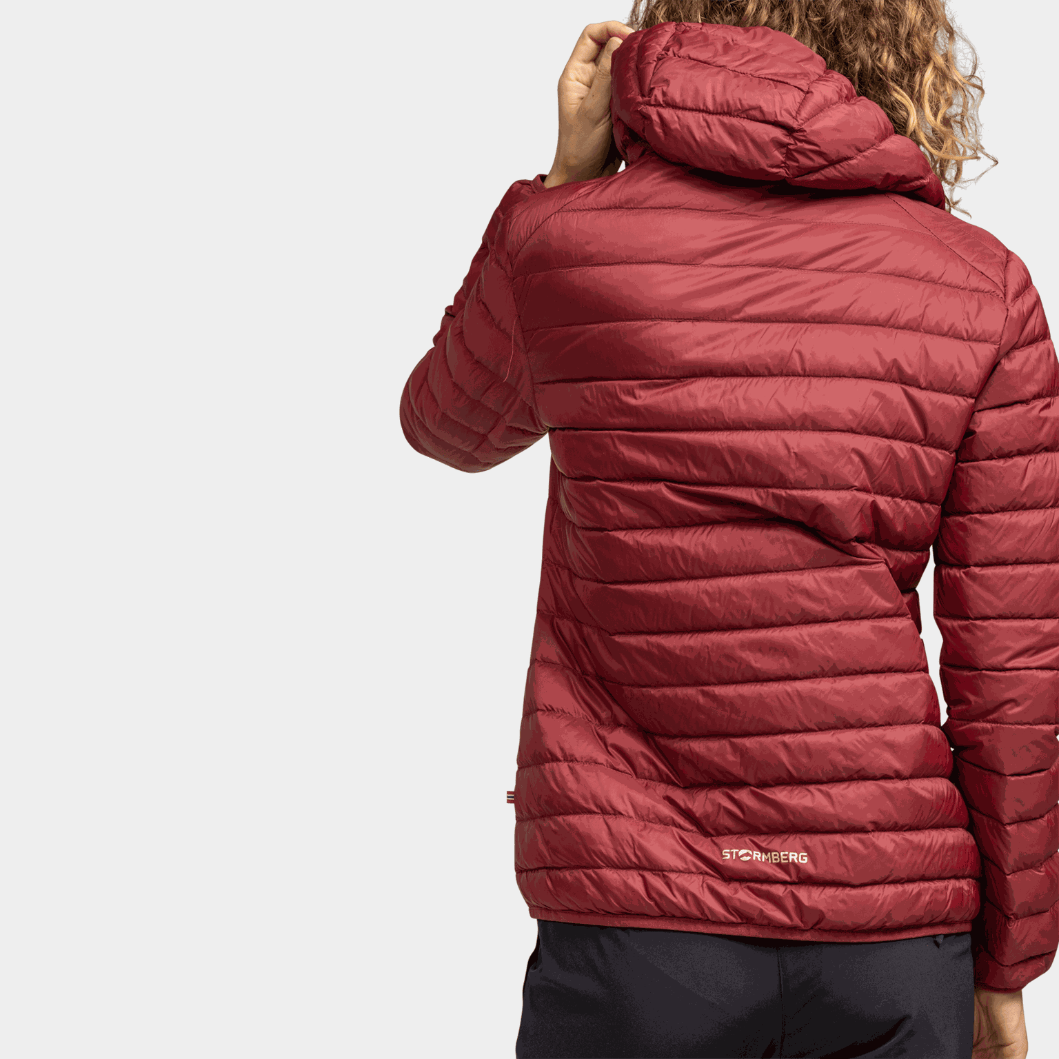 Jaqueta acolchoada Stavfjell com capuz, jaqueta acolchoada feminina