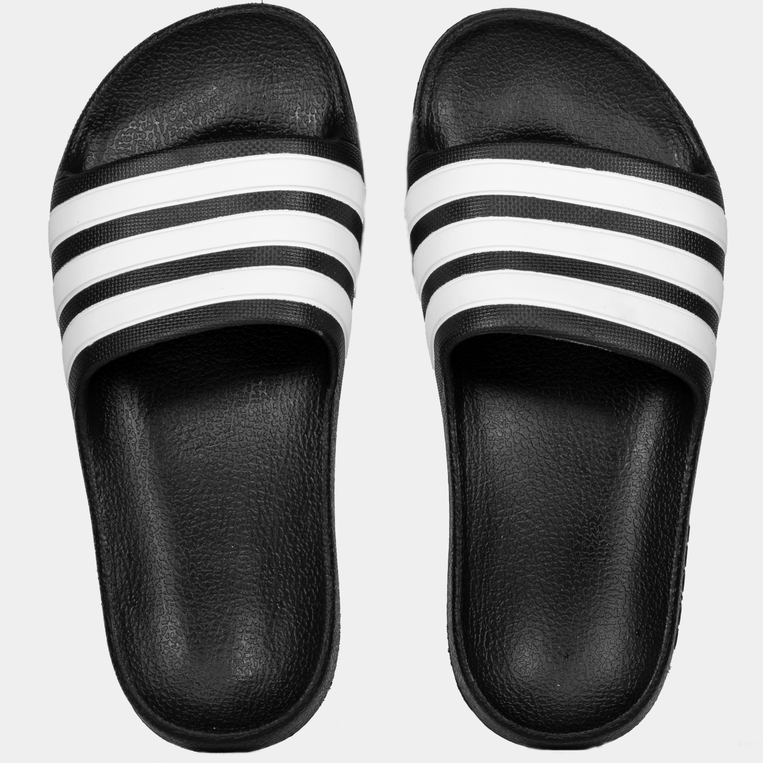  Sandały Adilette Aqua K dla dziewczynek - czarne