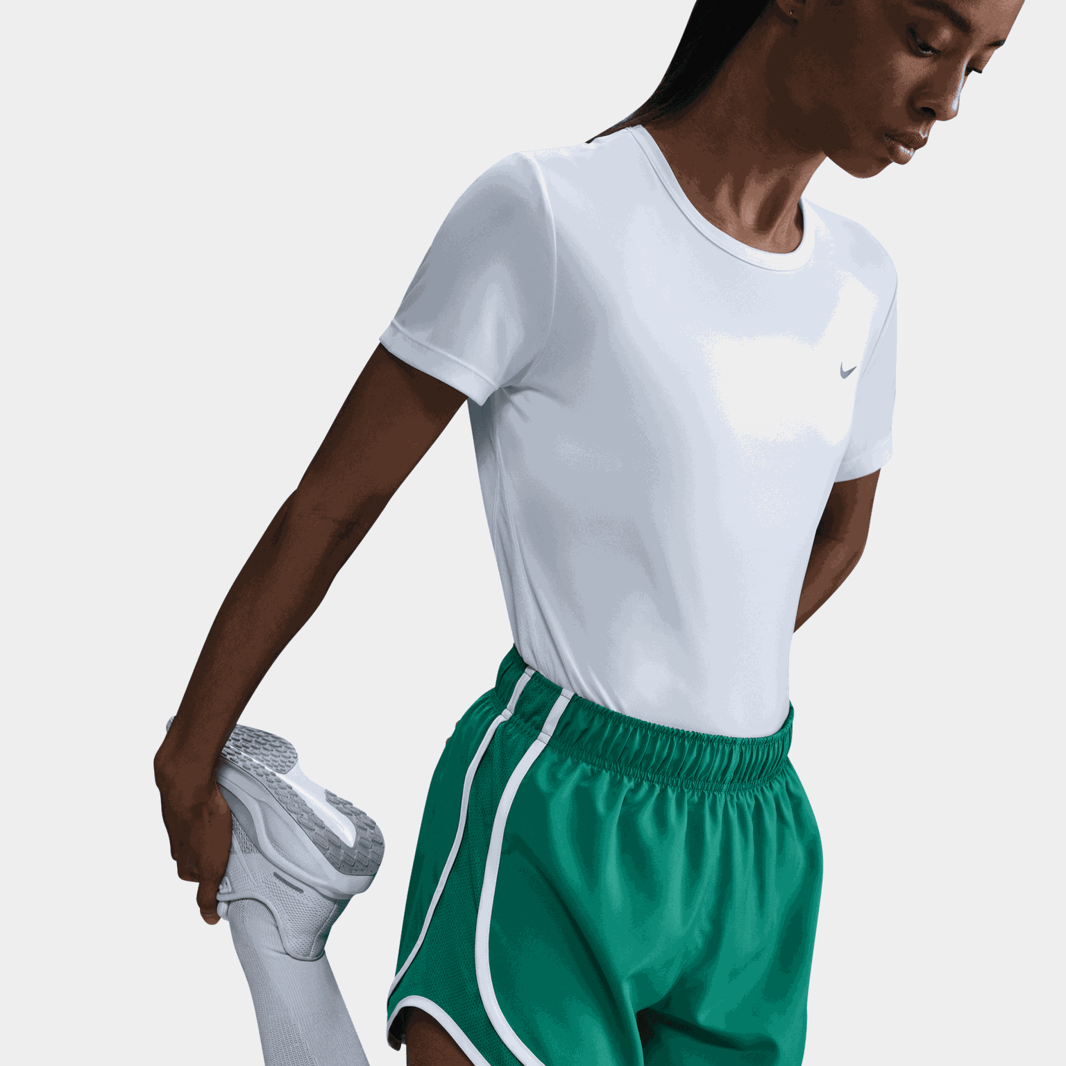  Tempo Dri-FIT dames trainingspak met korte mouwen