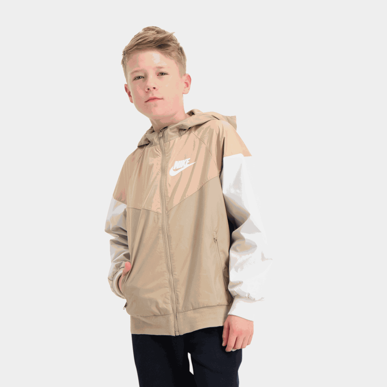 Veste coupe-vent Windrunner, modèle junior - Grise