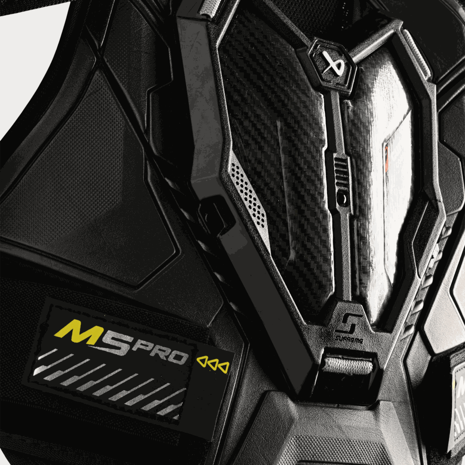 Épaulières S23 Supreme M5 Pro 23/24, protection des épaules, seniors - Noir