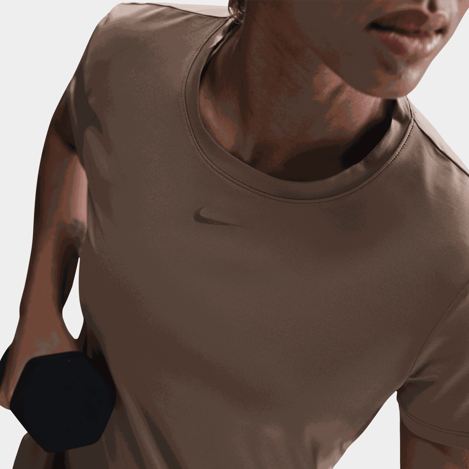 Klasyczny T-shirt Dri-FIT z krótkim rękawem dla kobiet.