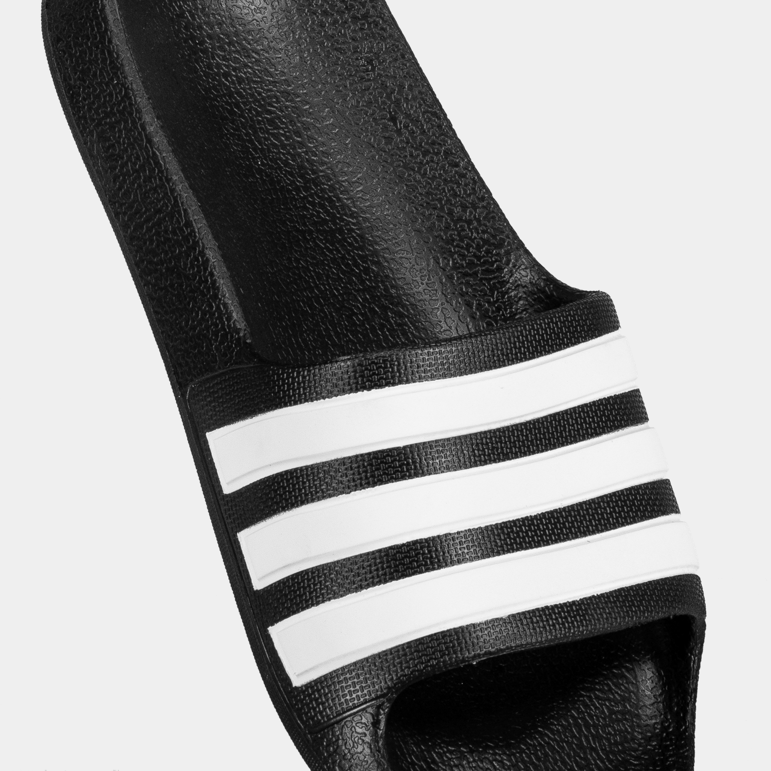  Sandały Adilette Aqua K dla dziewczynek - czarne