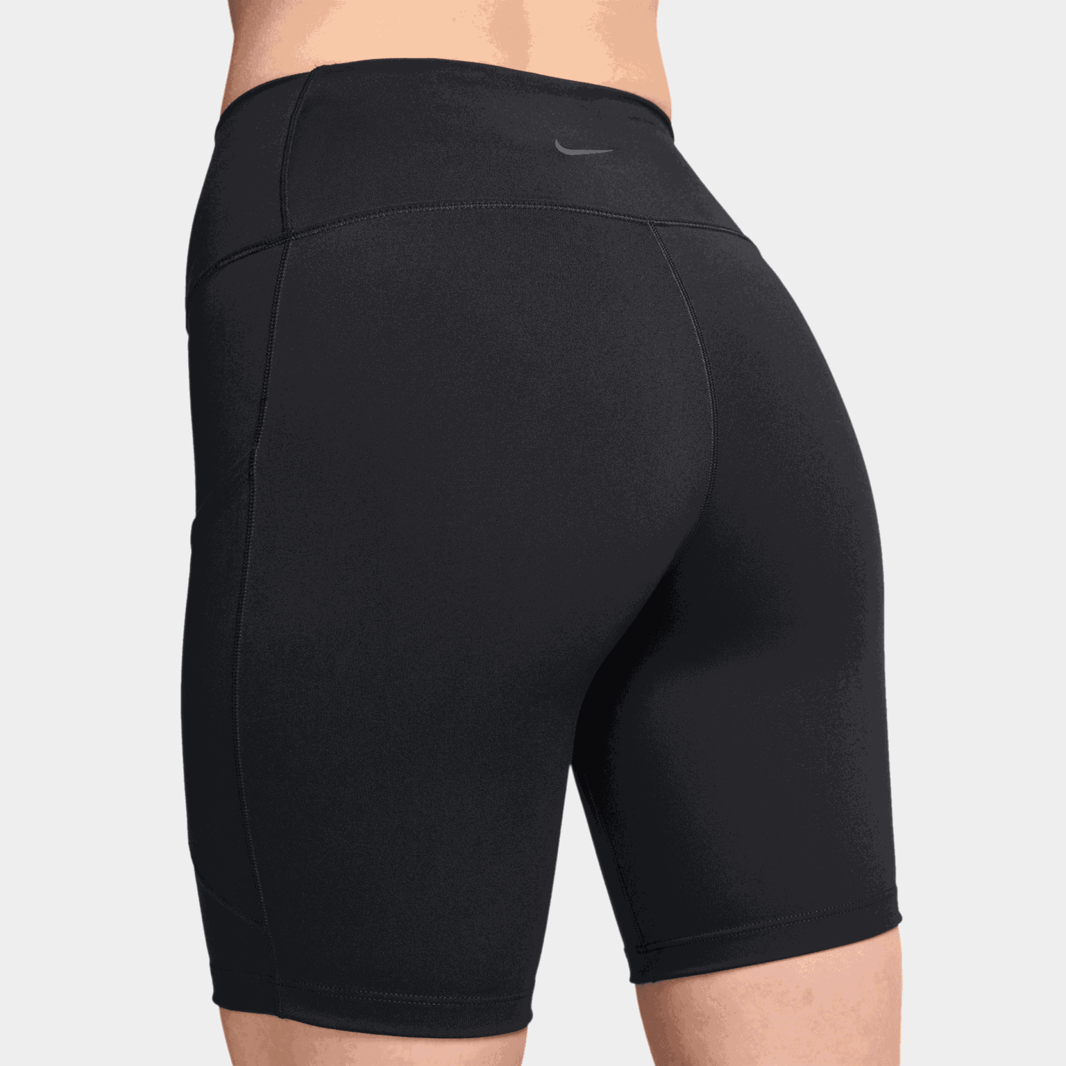 Damskie spodenki rowerowe Dri-FIT z wysokim stanem, długości 20 cm, idealne na trening.