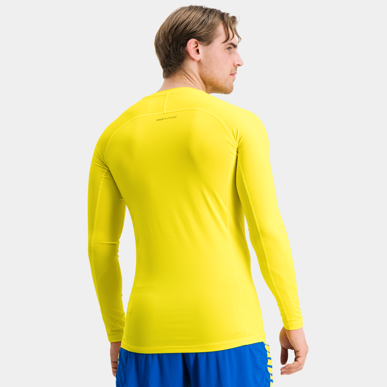 Camiseta técnica masculina de manga comprida para treino.