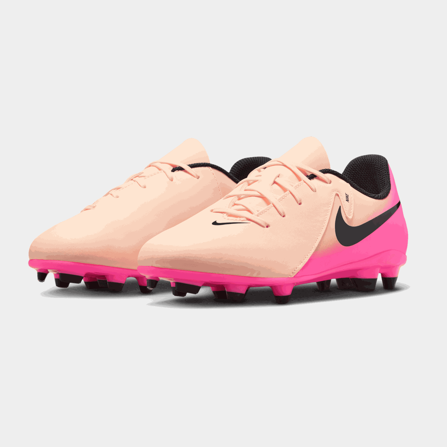 Buty piłkarskie Phantom GX 2 Club FG/MG do gry na trawie naturalnej i sztucznej, juniorskie