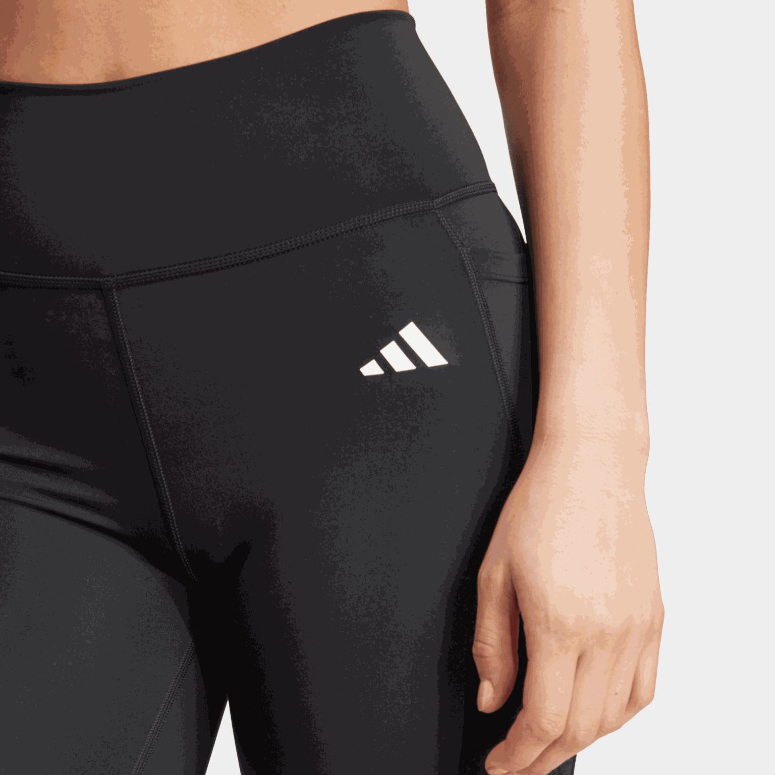 Optime Essentials Stash Pocket 7-Inch Short Leggings, treningsshorts, dame - Svart