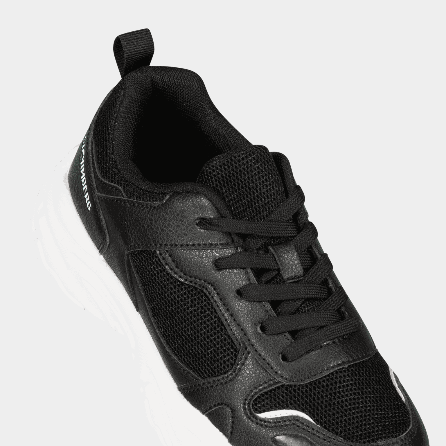  Outkid Junior Sneakers