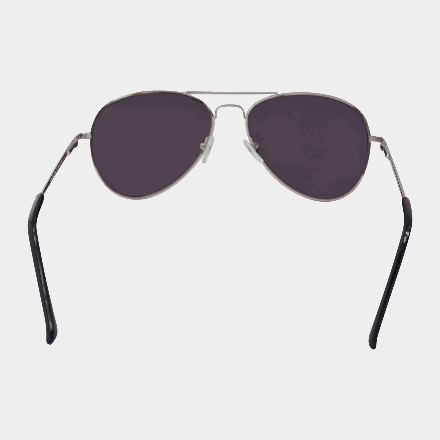 011 Waye Silver Frame With Smoke Lens, solbriller, unisex - Sølv