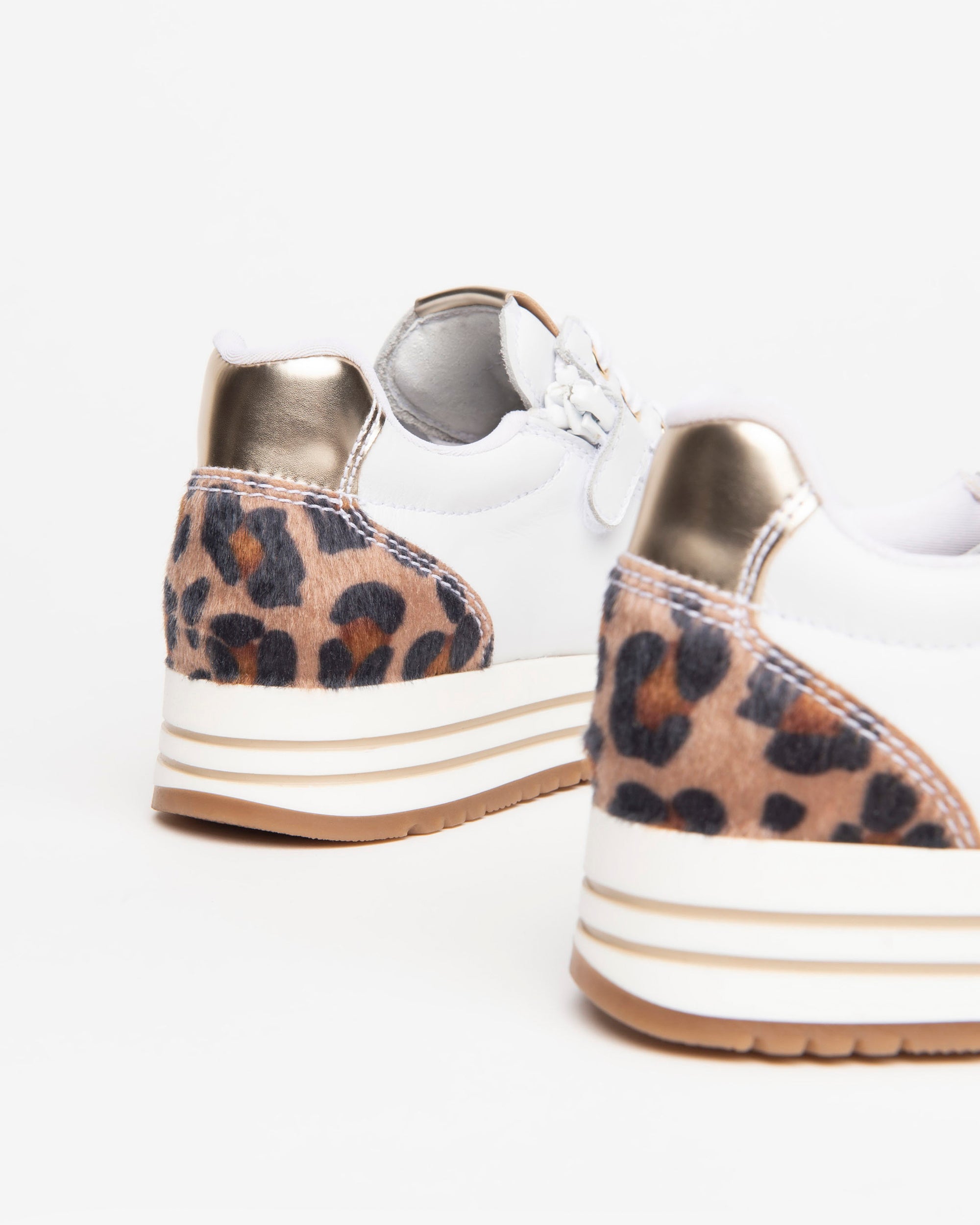  Lasten nahkalenkkarit tytöille
