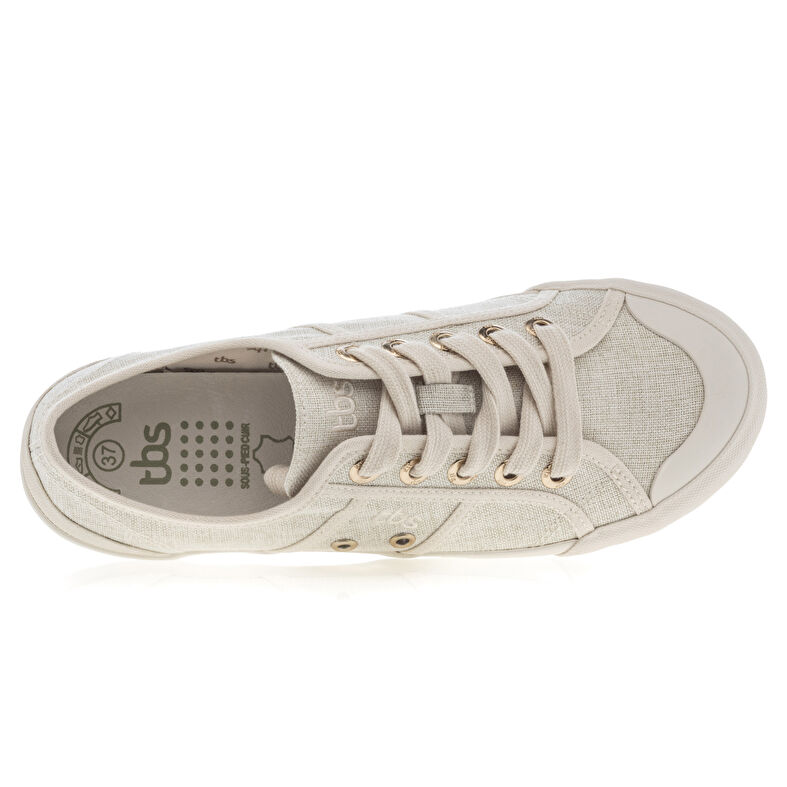 Zapatillas deportivas para mujer color beige.