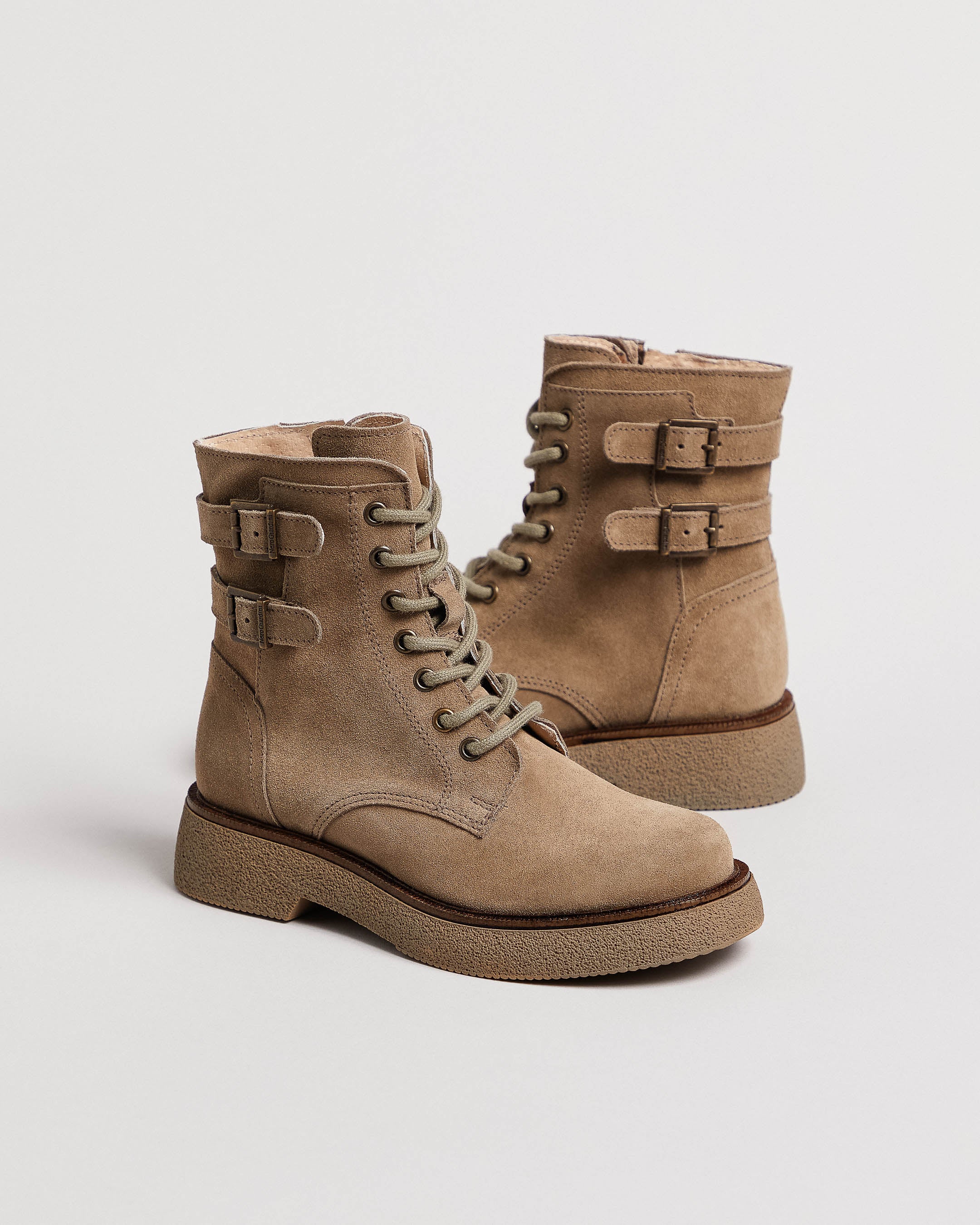  Amphibiens en cuir pour adolescentes