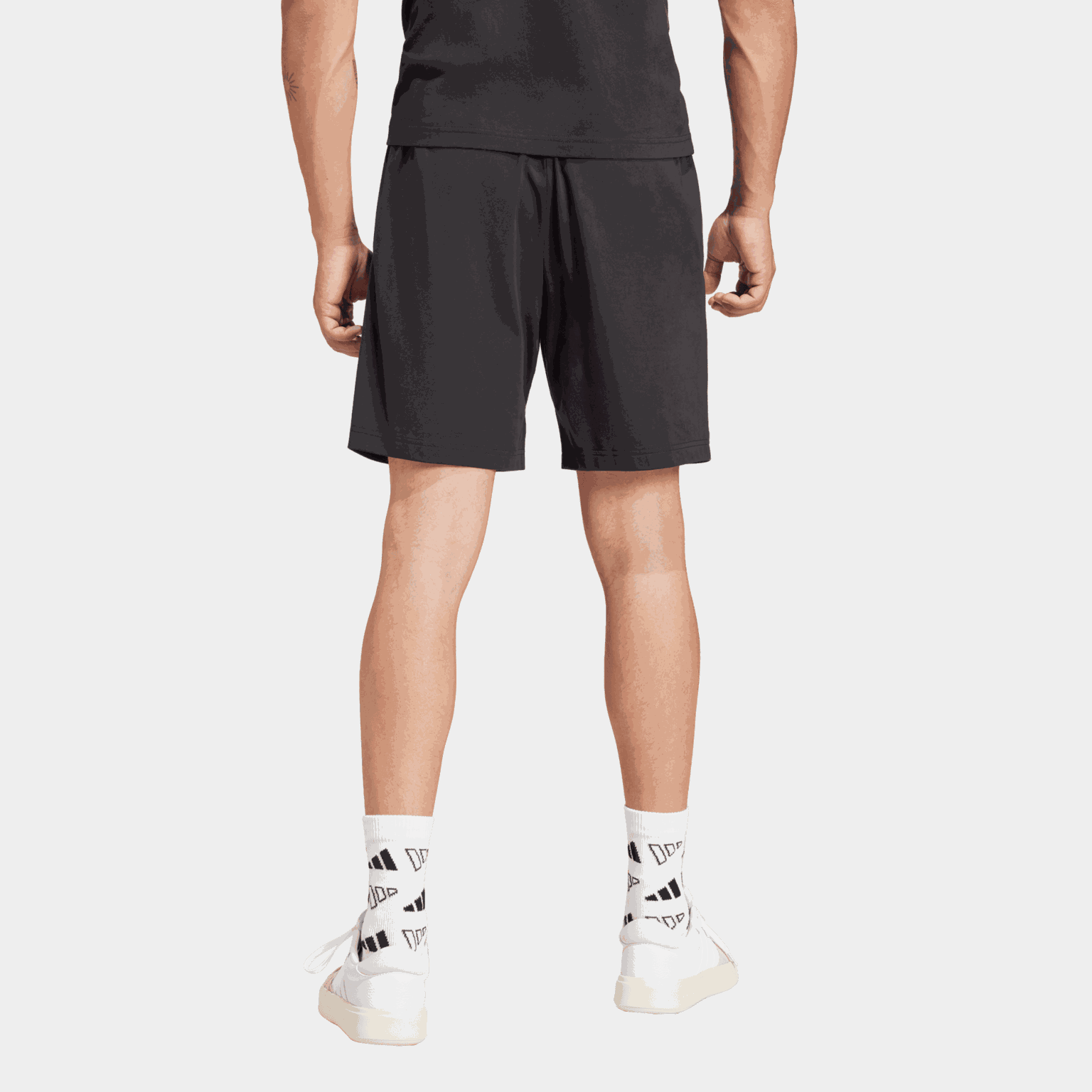  Gebreide herenshorts met rechte pijpen uit de Essentials-collectie.
