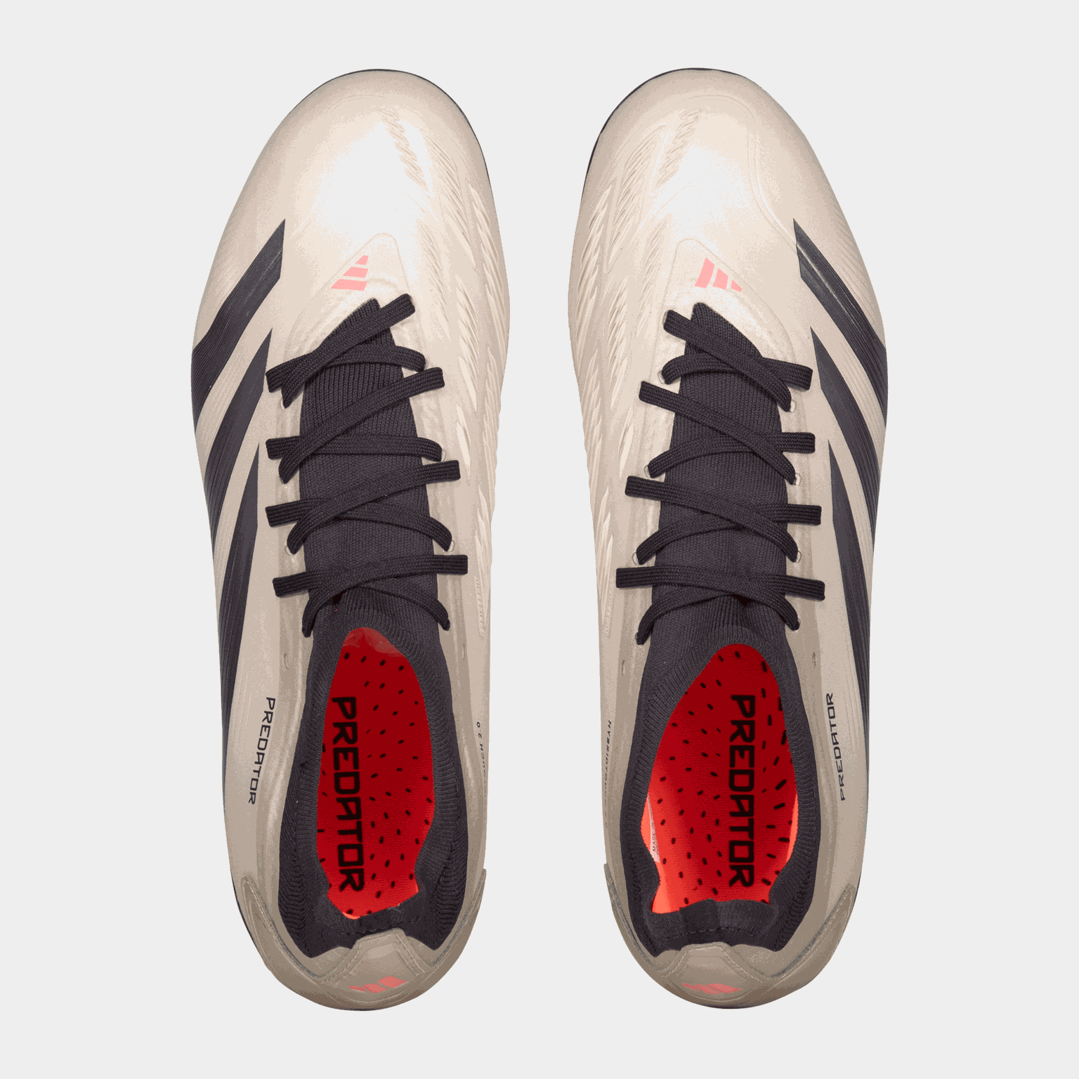 Predator Pro MG / Q4 24, fotballsko gress og kunstgress, unisex - Sølv