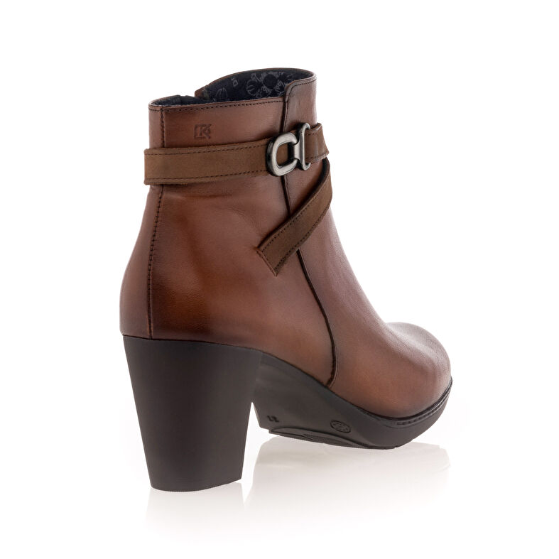 Botas marrones para mujer / Botines