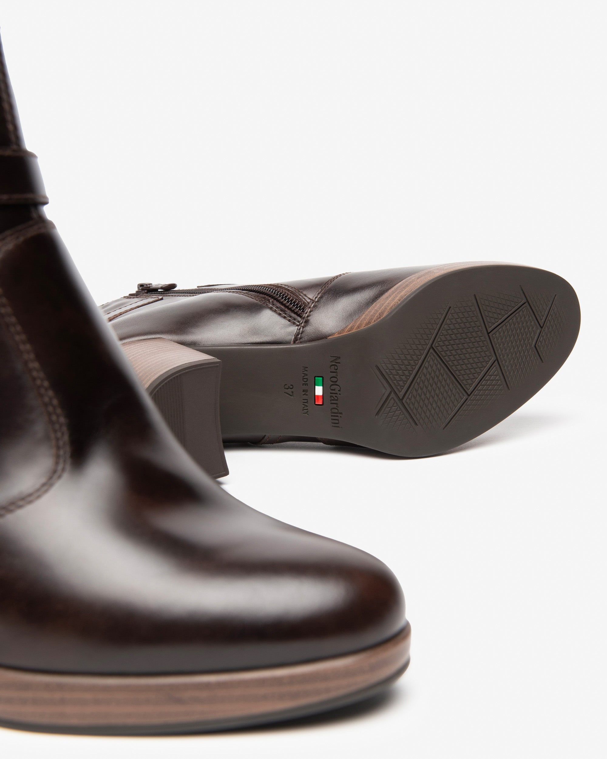 Damen-Ankle-Boots aus Leder