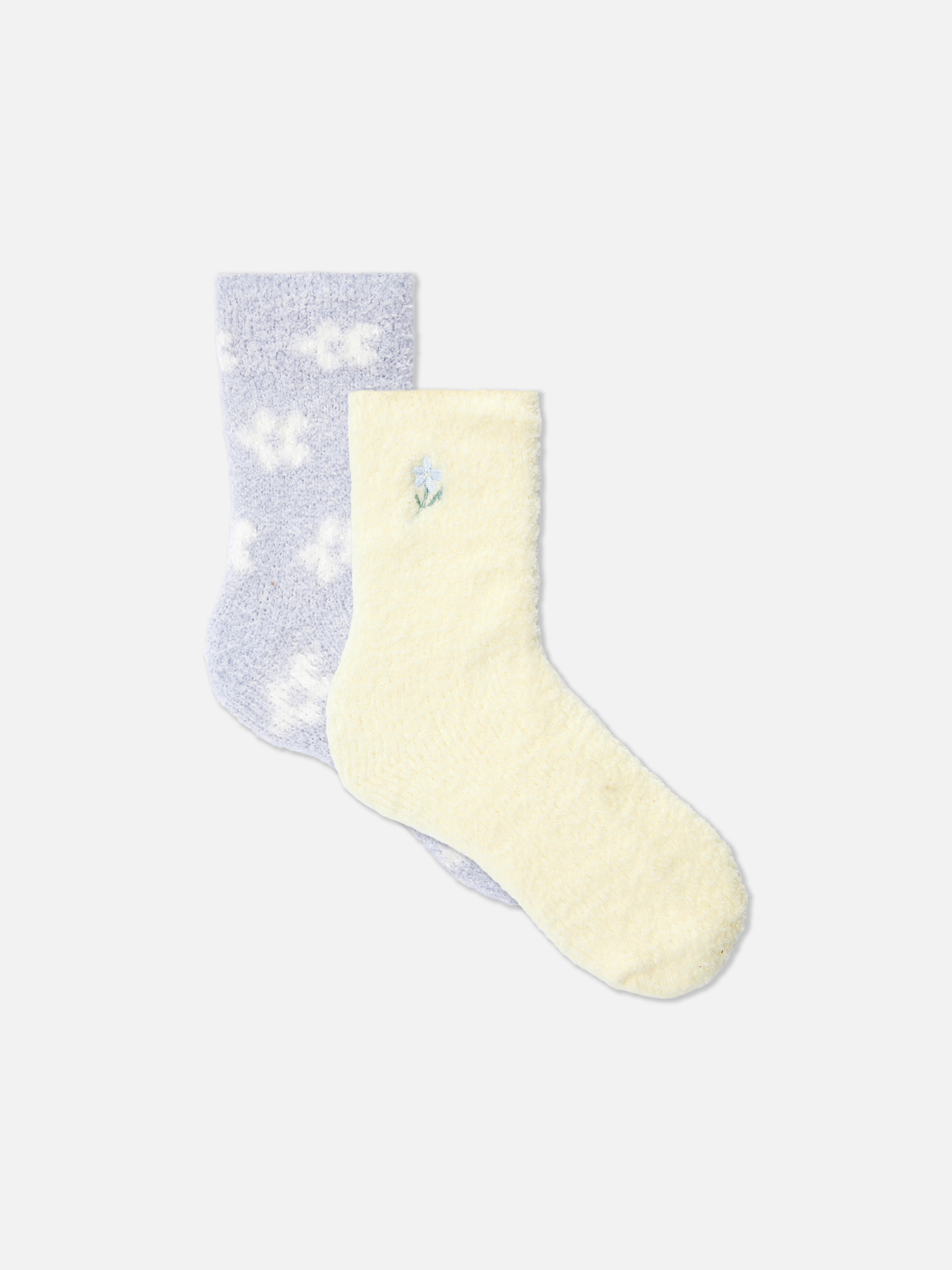 Bouclé-Socken, 2 Paar. Diese weichen, flauschigen Bouclé-Bettsocken halten Sie warm und sorgen für ein angenehmes Schlafklima.