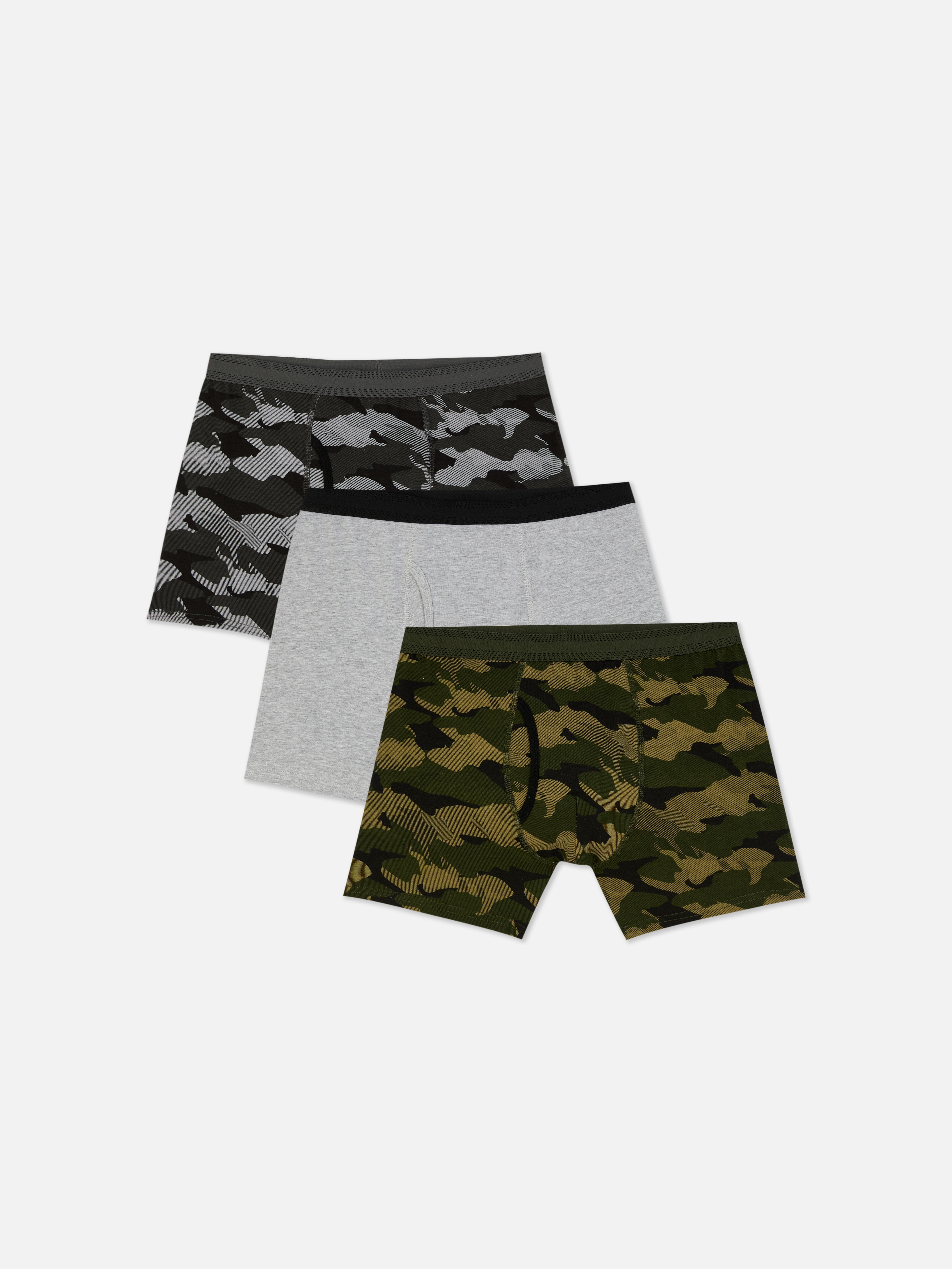 Boxeri cu imprimeu de camuflaj, bogat în bumbac, set de 3 buc. Set de lenjerie intimă din bumbac elastic confortabil cu model de camuflaj.