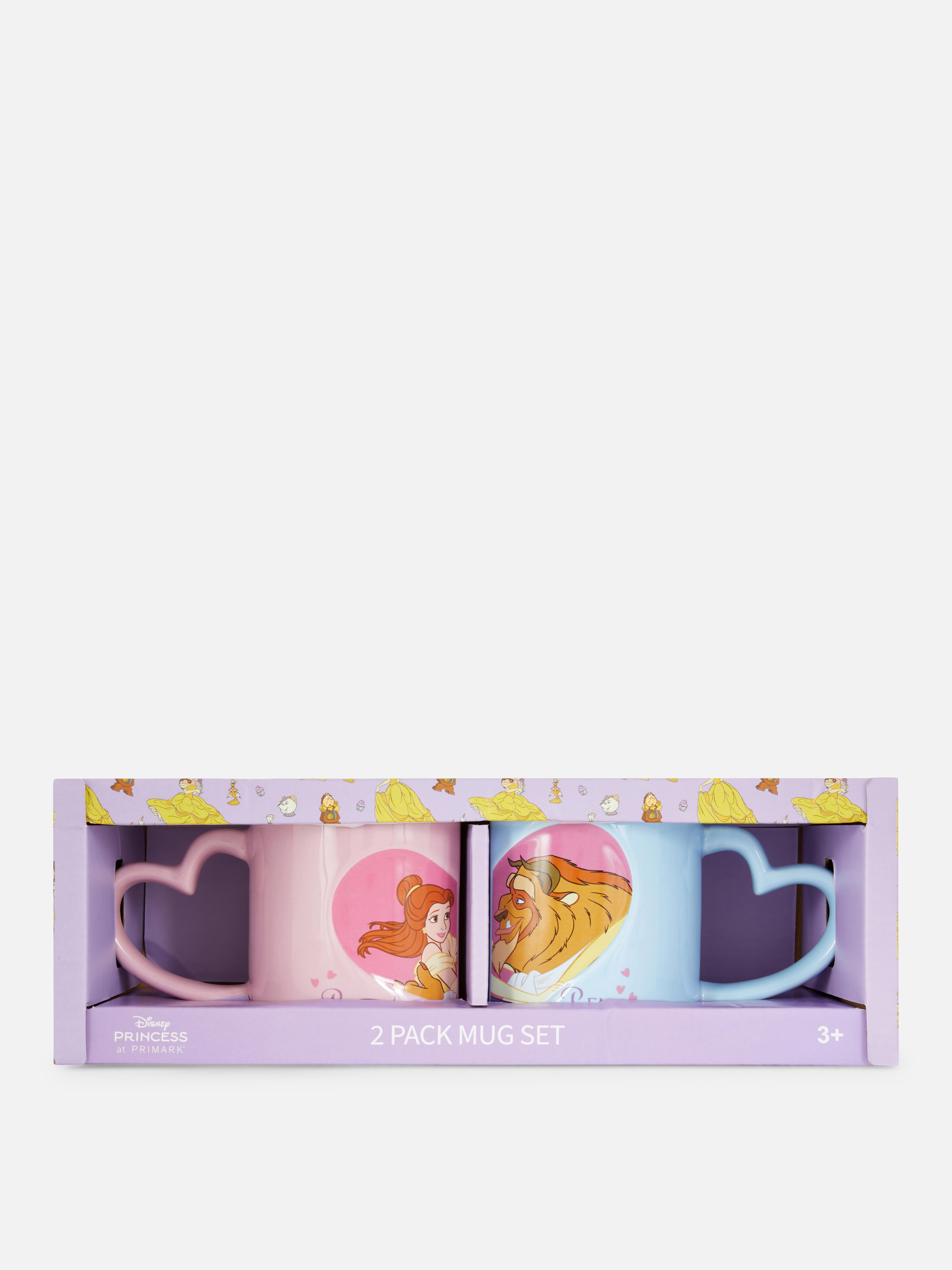 Căni Disney Frumoasa și Bestia cu mânere, set de 2. Două căni Frumoasa și Bestia cu mânere în formă de inimă, livrate într-o cutie cadou.