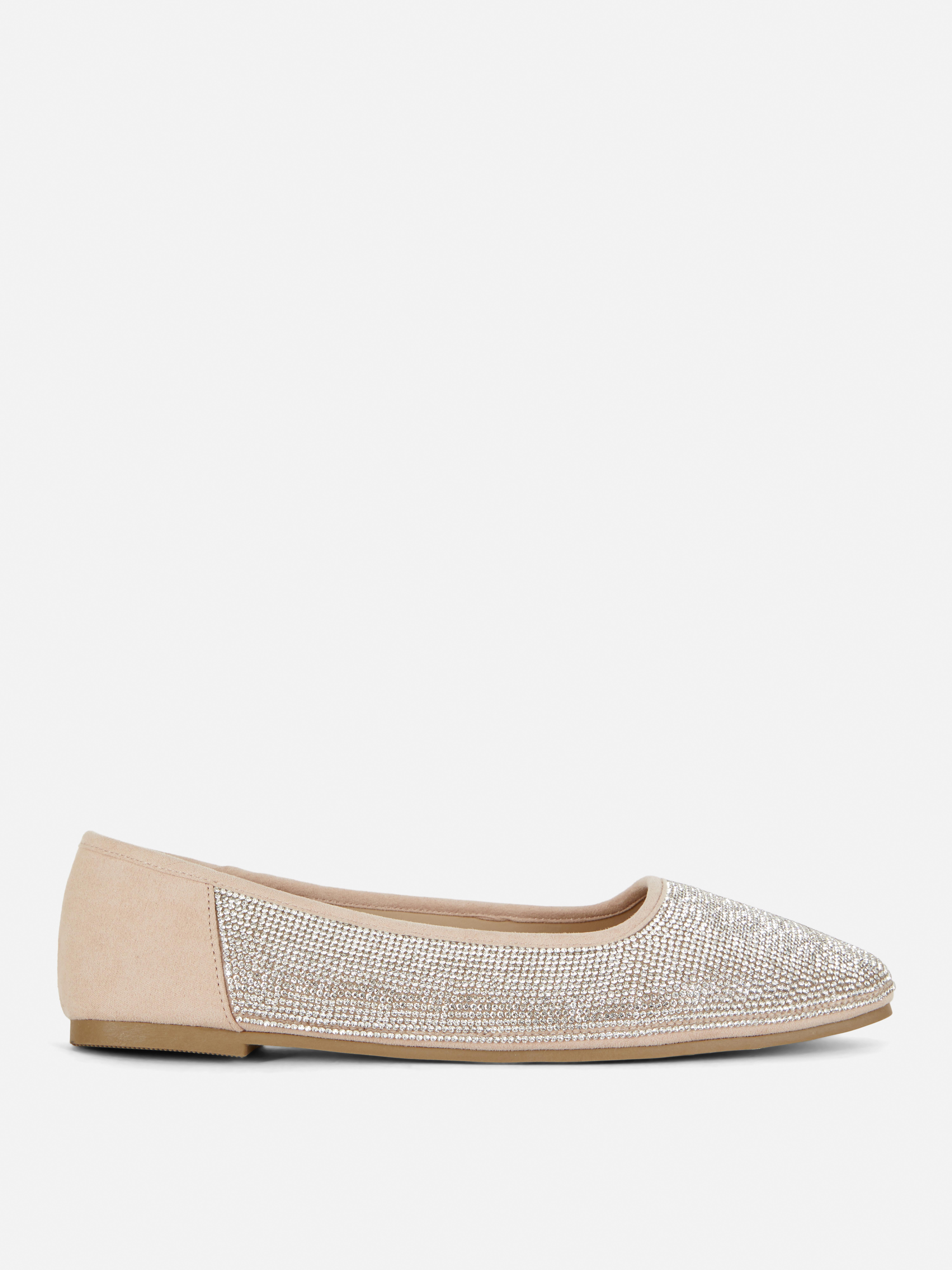Pumps mit eckiger Spitze und Nieten. Verleihen Sie Ihrem Business-Outfit mit unseren Pumps mit eckiger Spitze einen Hauch von Glamour.