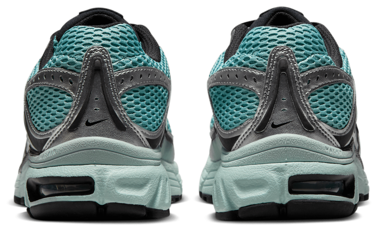 Nike Air Max Moto 2K