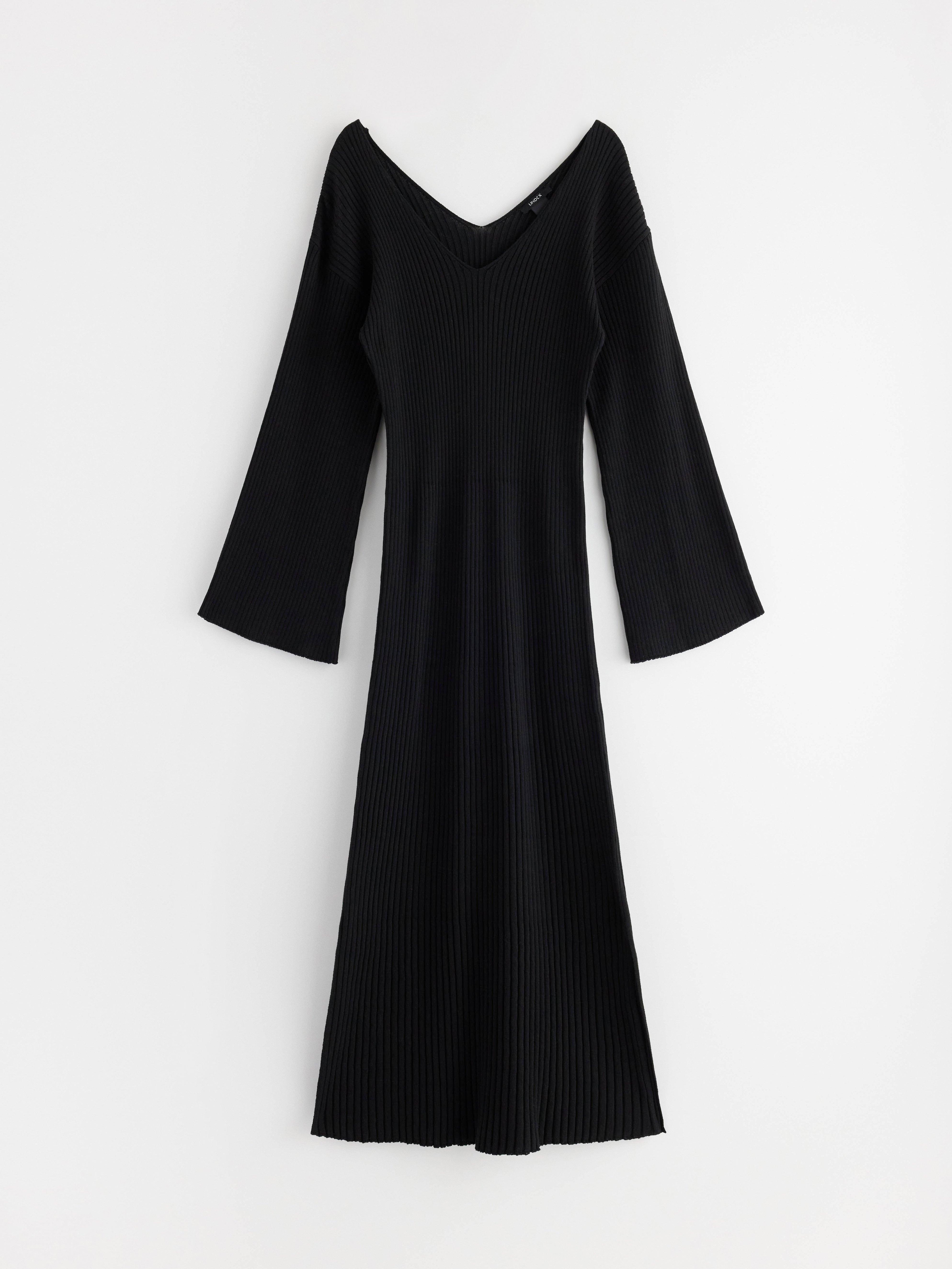 Vestido midi canelado preto