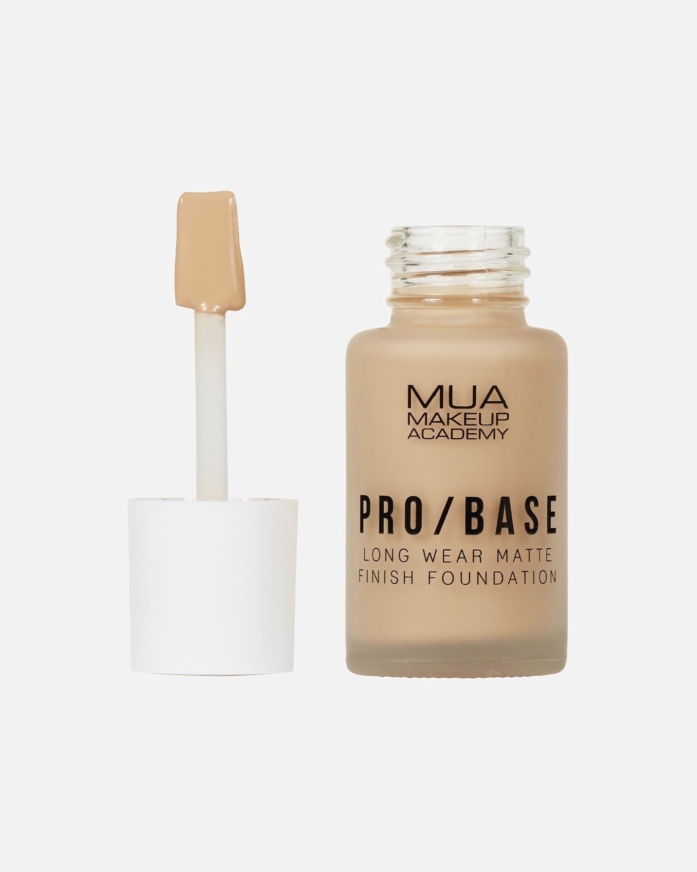 MUA Makeup Academy Foundation PRO / BASE dugotrajni, mat finiš – 30 ml