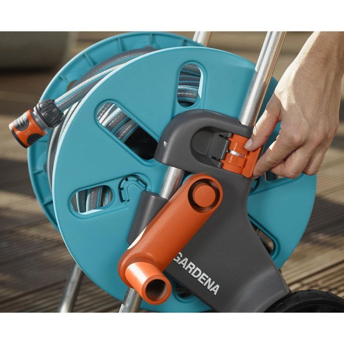 GARDENA CleverRoll hose reel on wheels, size S - 20m hose (13mm diameter) and spray nozzle - 5-year warranty