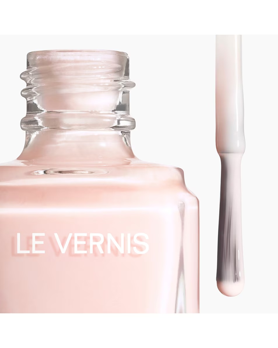 OJA DE UNGHII DE LUNGĂ DURATĂ CHANEL LE VERNIS
