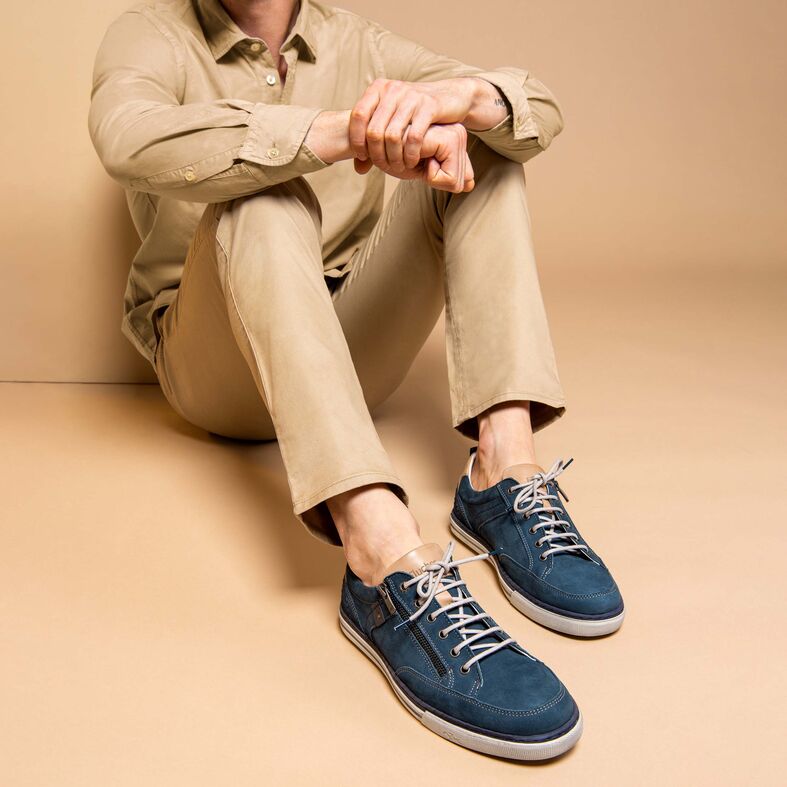 Korit / lenkkarit Homme Bleu