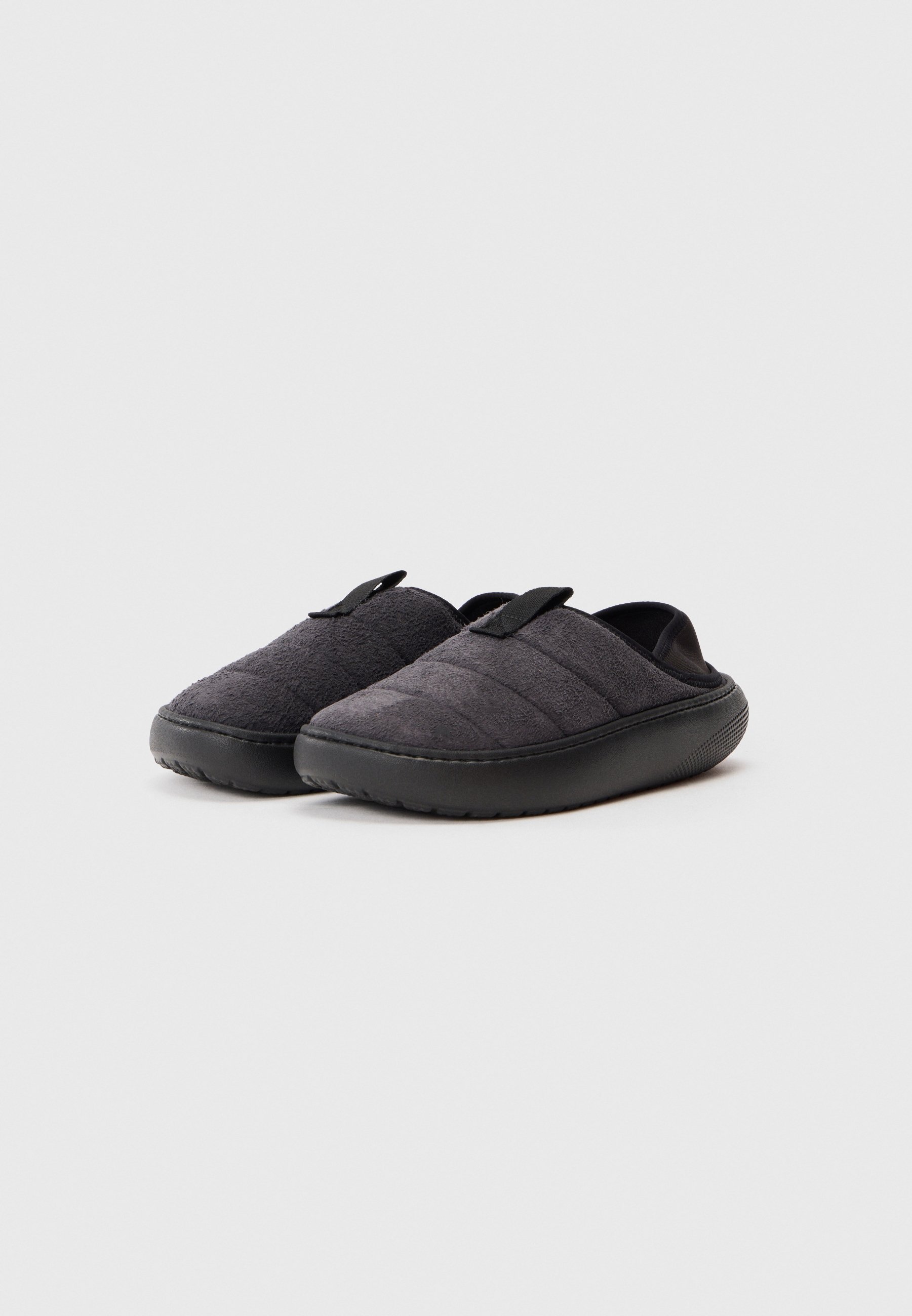 Crocs UNISEX - Nazúvacie topánky - čierne