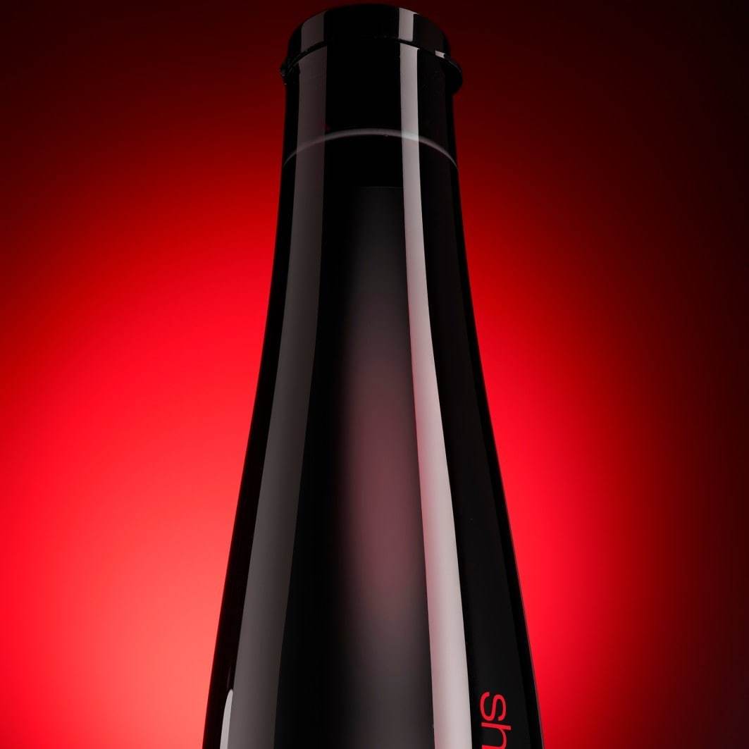 Shu Uemura Ashita Supreme Intensyvus Revitalising šampūnas-šampūnas, 300 ml