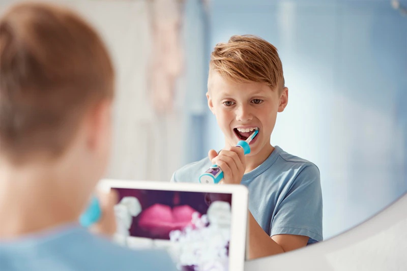 „Philips Sonicare For Kids HX6322/04“ elektrinis dantų šepetėlis vaikams su „Bluetooth“ ryšiu