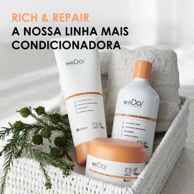 Shampoing WeDo Professionals Rich & Repair d'origine naturelle, anti-casse pour cheveux abîmés, 300 ml