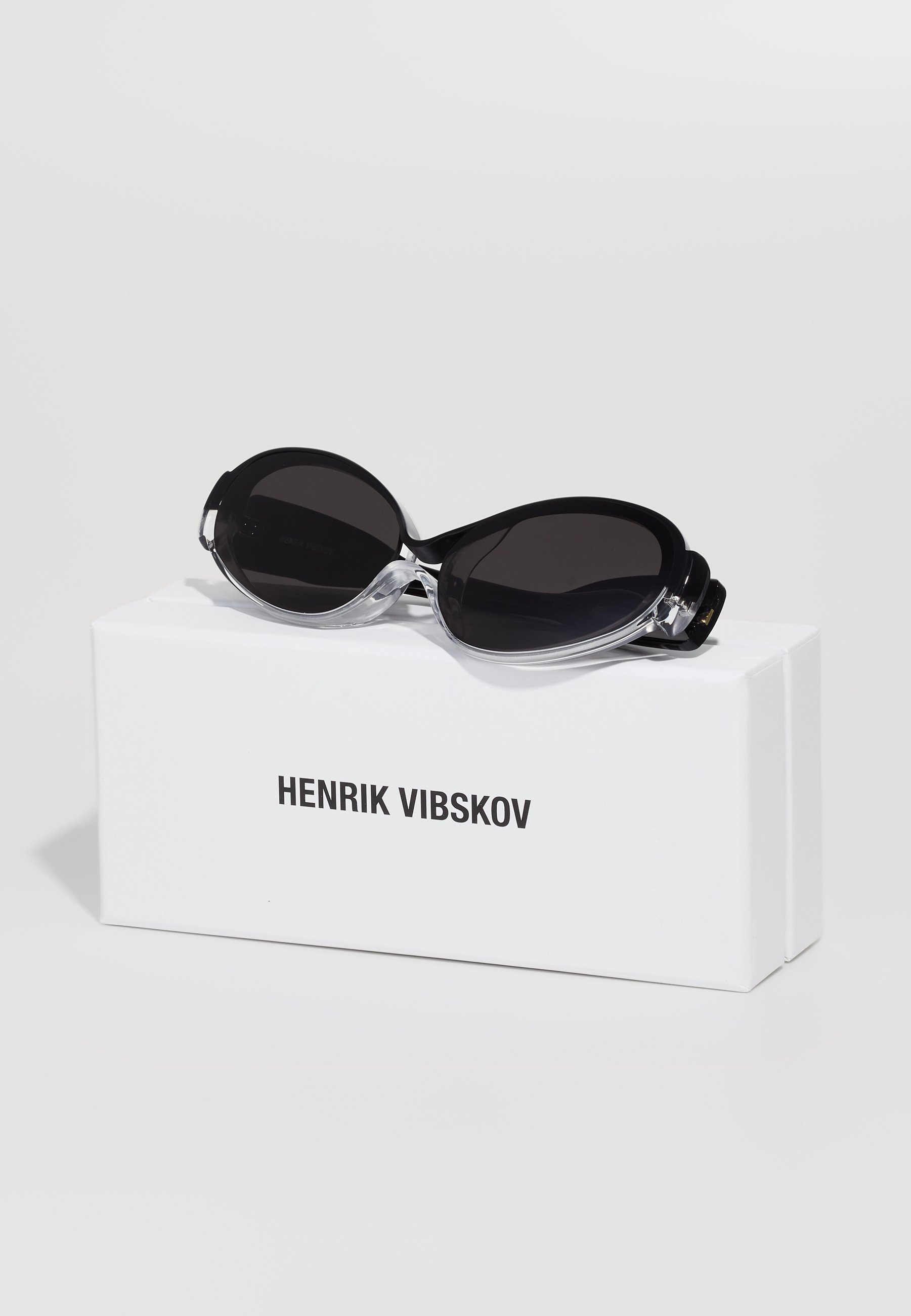 Henrik Vibskov UPSIDE DOWN GLASSES UNISEX - Occhiali da sole - trasparente/nero