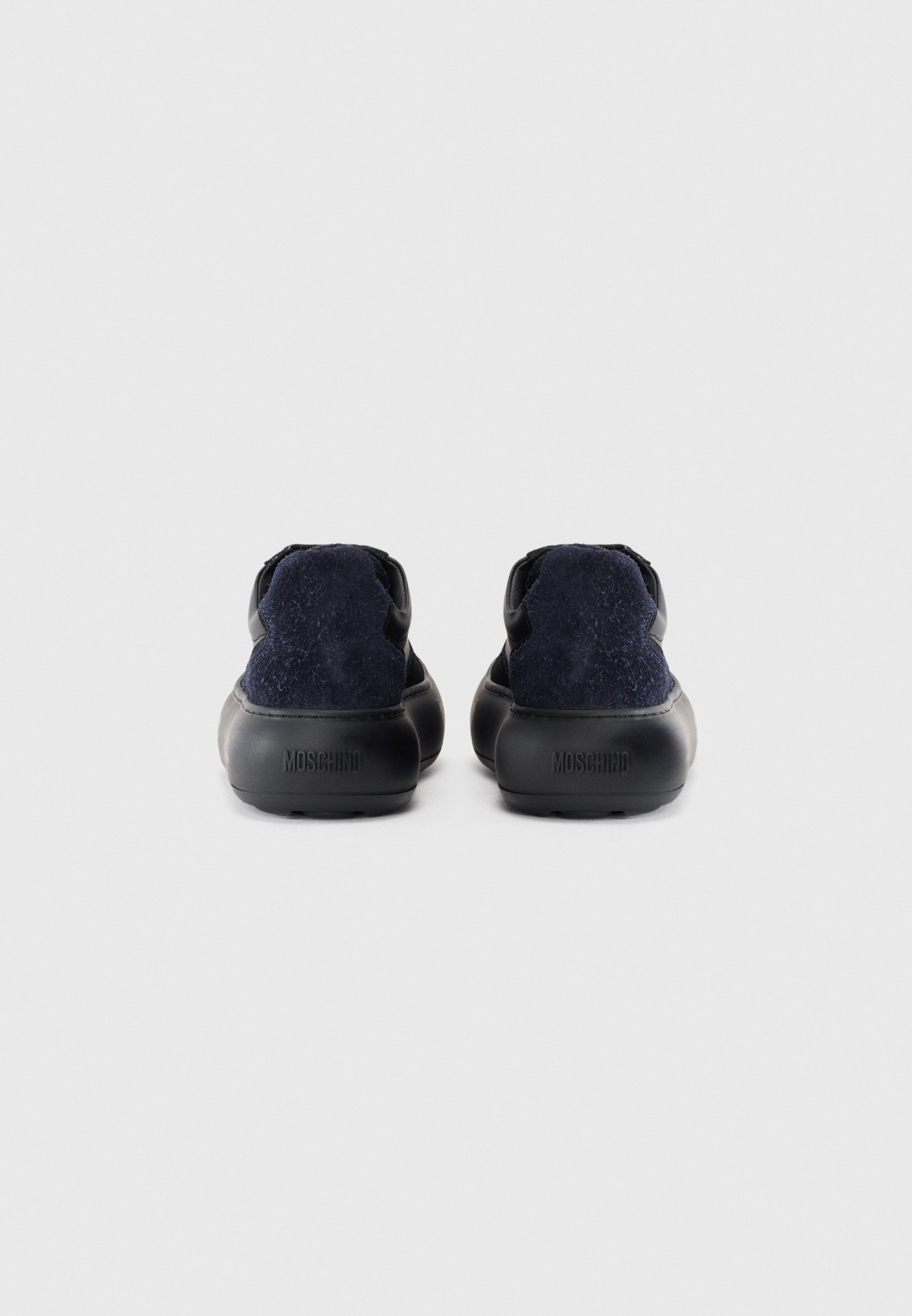 Tênis MOSCHINO - preto/azul