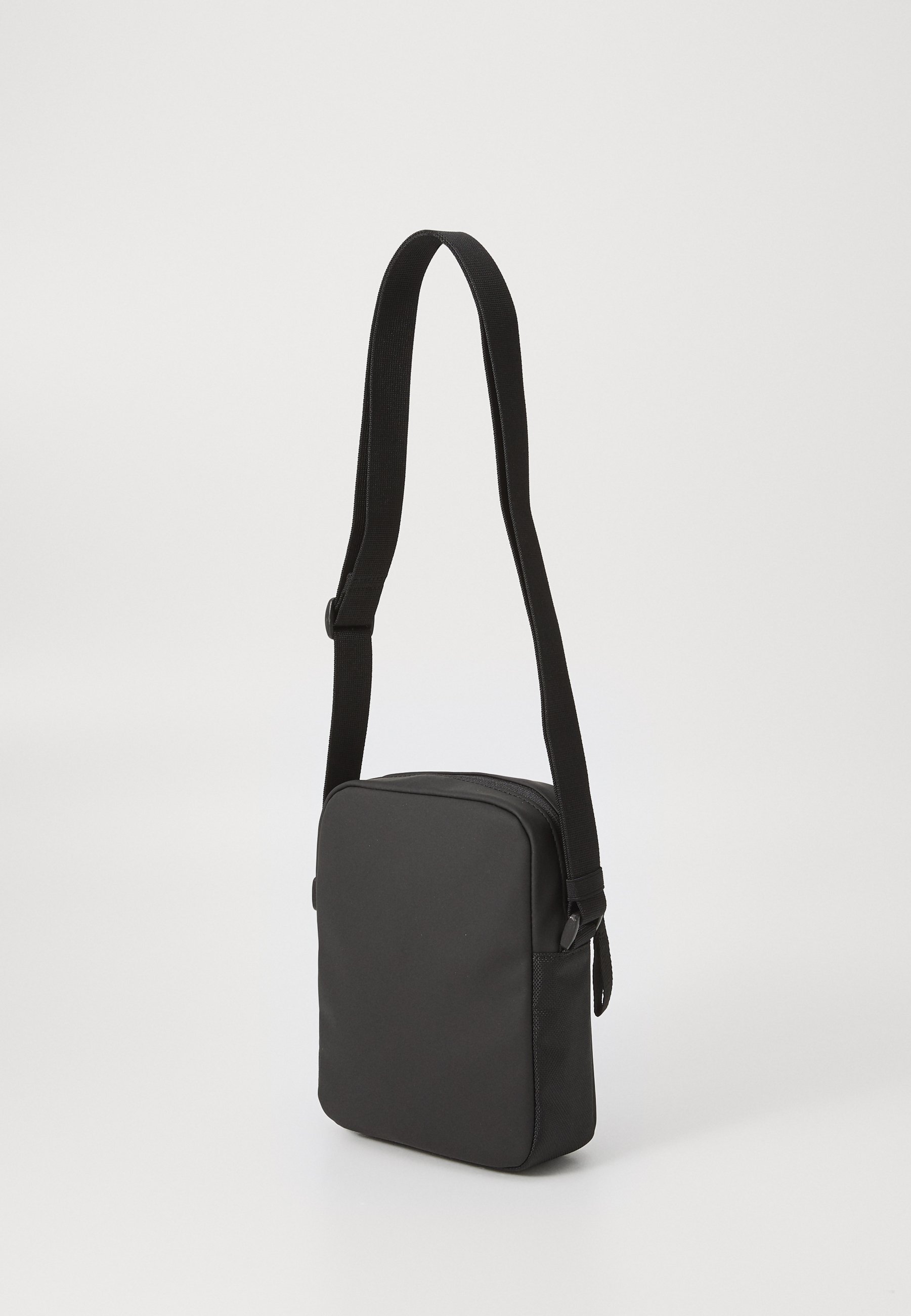 Borsa a tracolla Tommy Jeans ELEVATED REPORTER - nera
