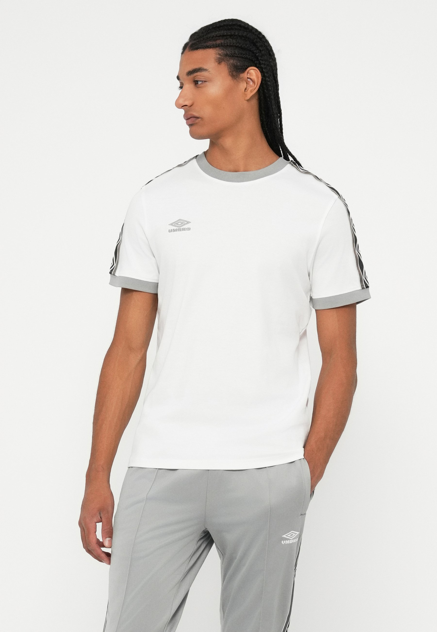 Umbro TAPED TEE – Basic-T-Shirt – strahlend weiß