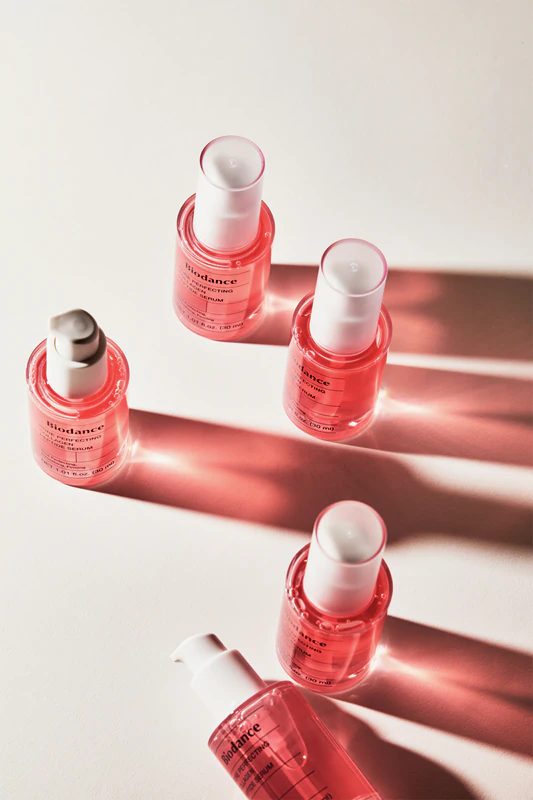 Regeneračné a hydratačné sérum Biodance Pore Perfecting Collagen Peptide Serum na rozšírené póry a vrásky