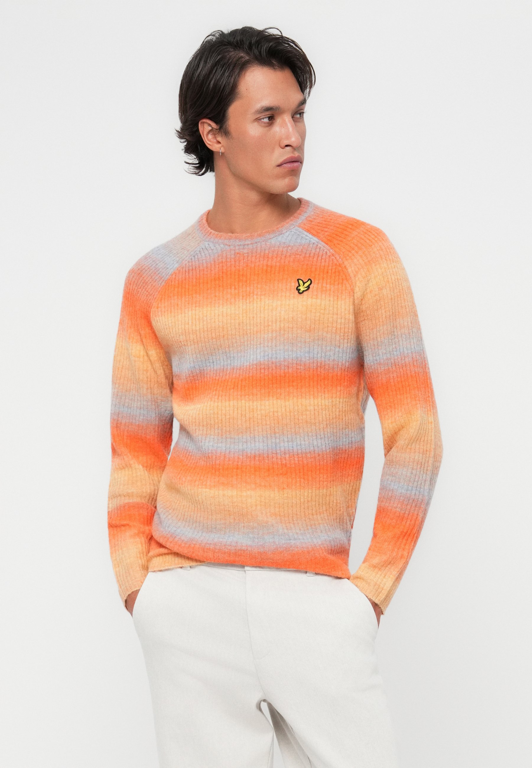 Lyle & Scott Rippenpullover mit Ombré-Effekt – Pullover – Ketchup-/Stroboskopblau