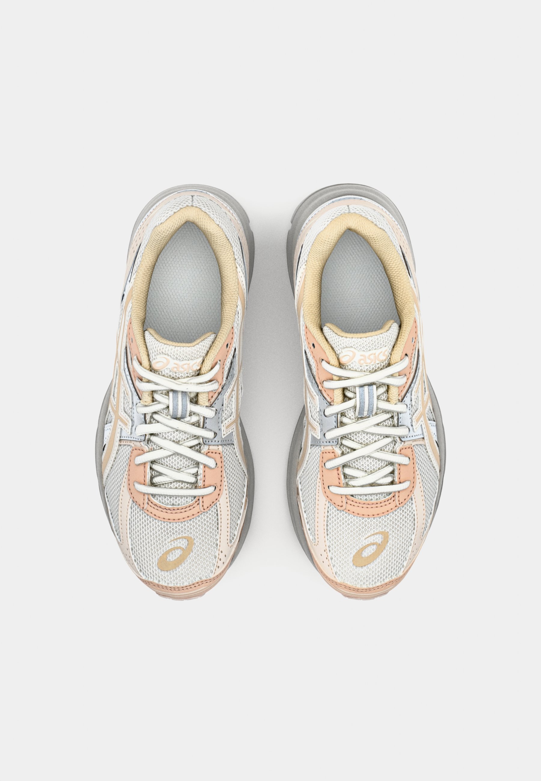 Nízké tenisky ASICS SportStyle