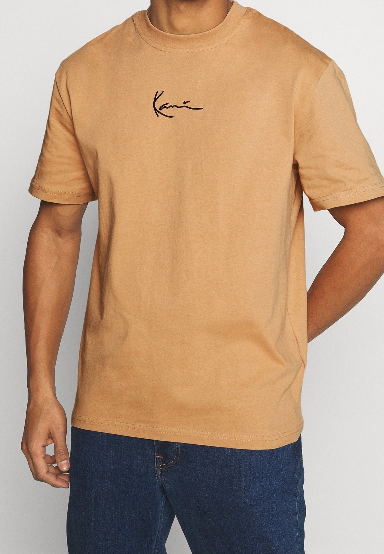 Camiseta Karl Kani Print - bege