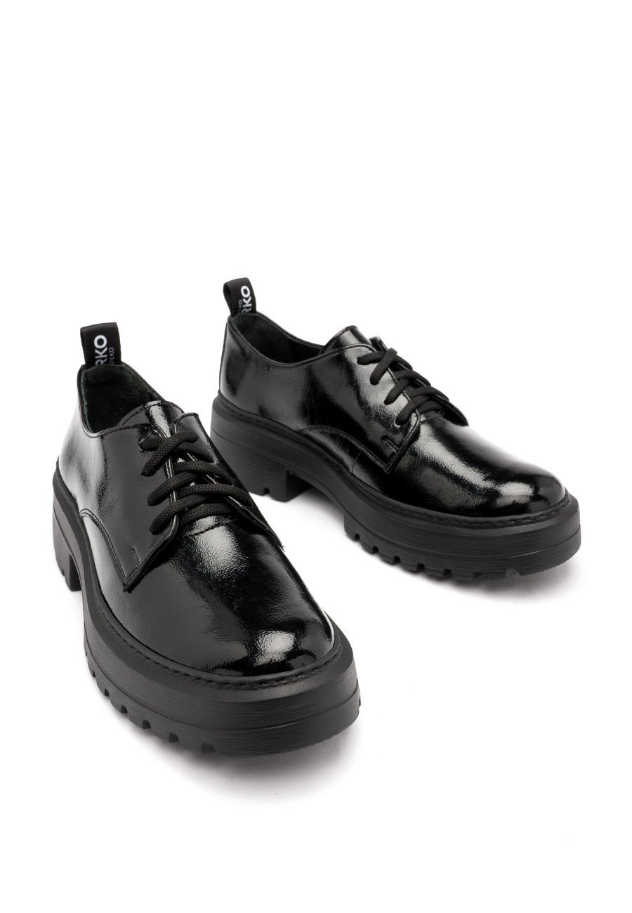 RYŁKO Scarpe stringate casual - nere